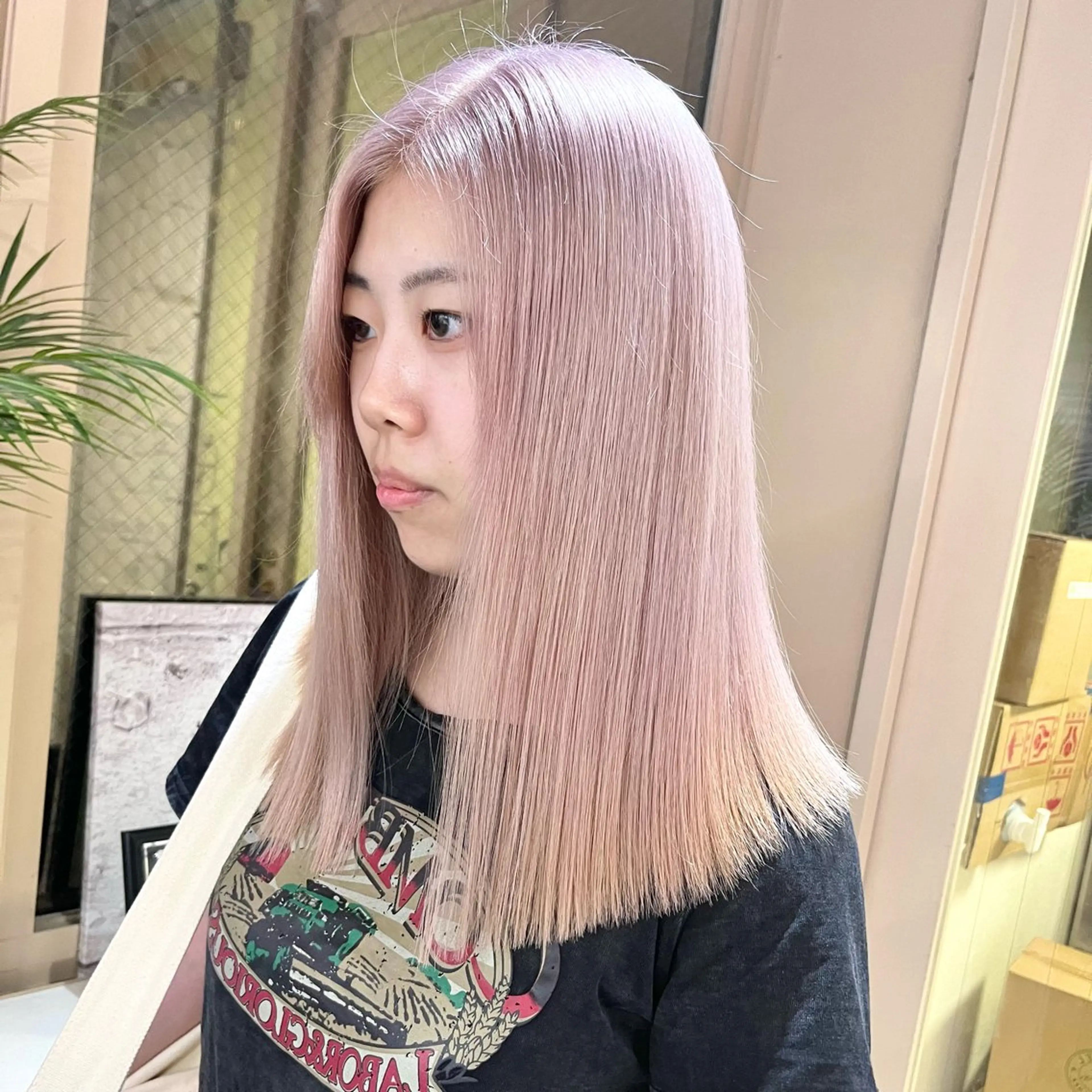 カラー カット ヘアカラー トリートメント 渋谷🎨ブリーチ特化 ×エクステ🎨レンのヘアスタイル