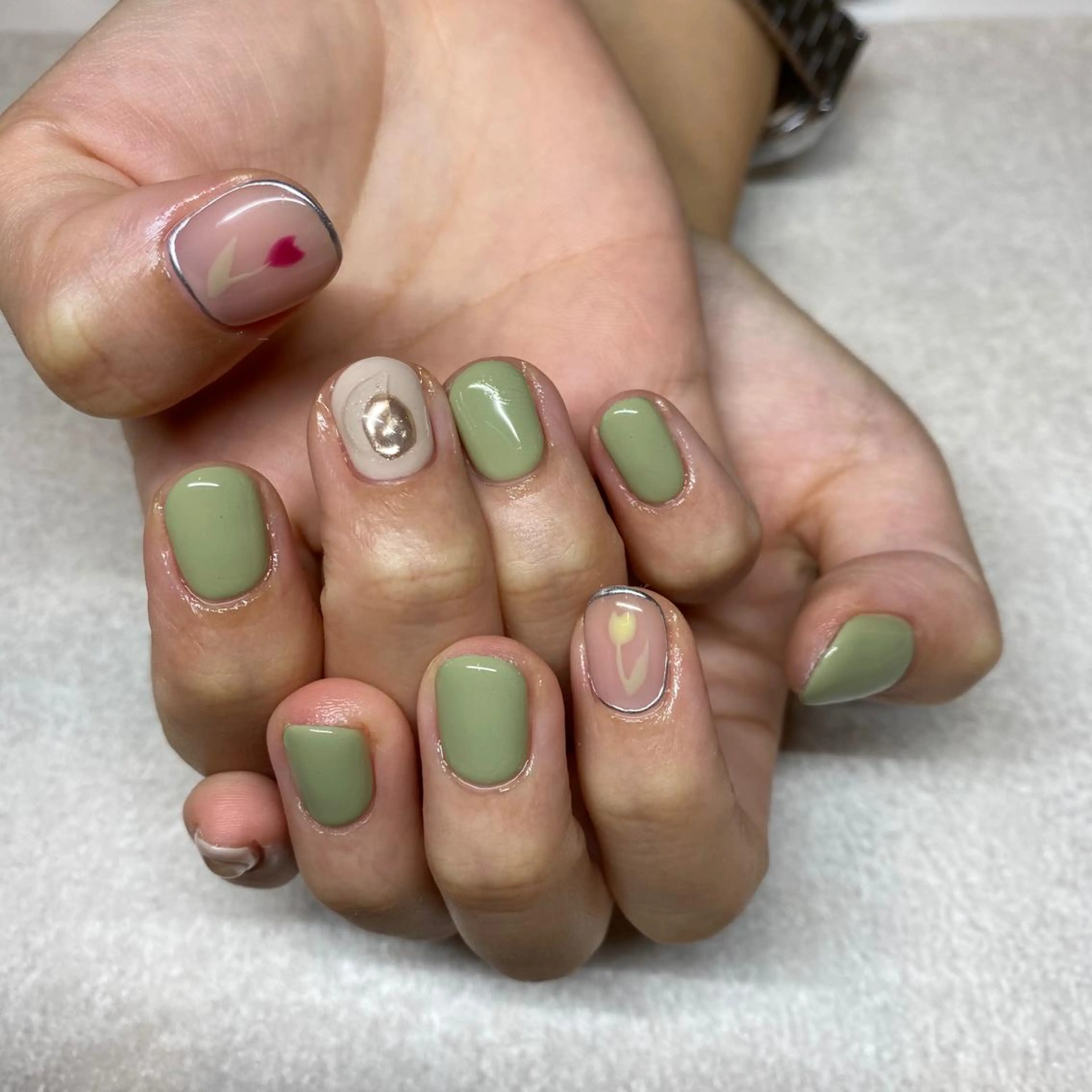 ネイル NORA nail UMEDA MAIのネイルデザイン