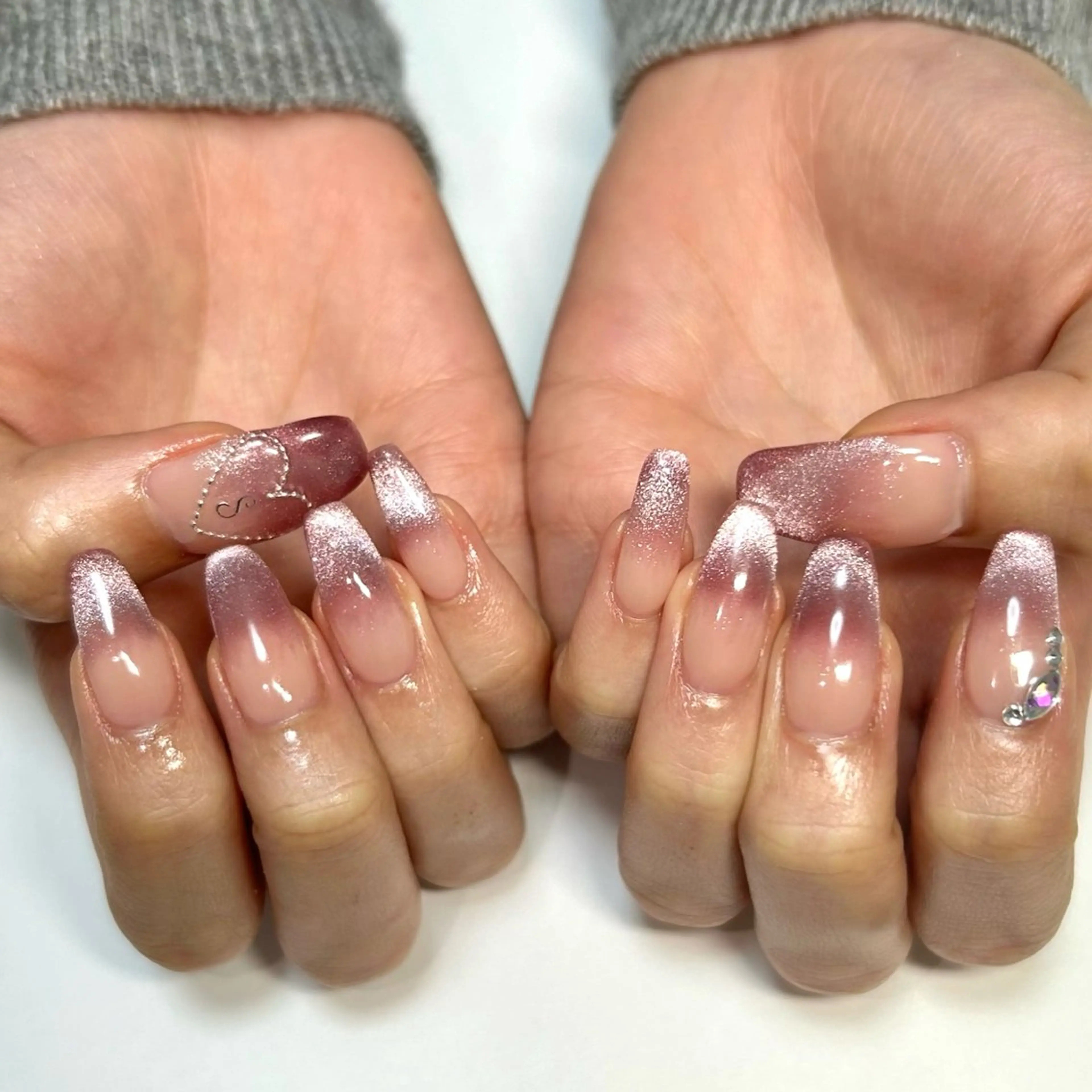 ネイル ハンドネイル alien girl所属・aliengirl Ayuのネイルデザイン