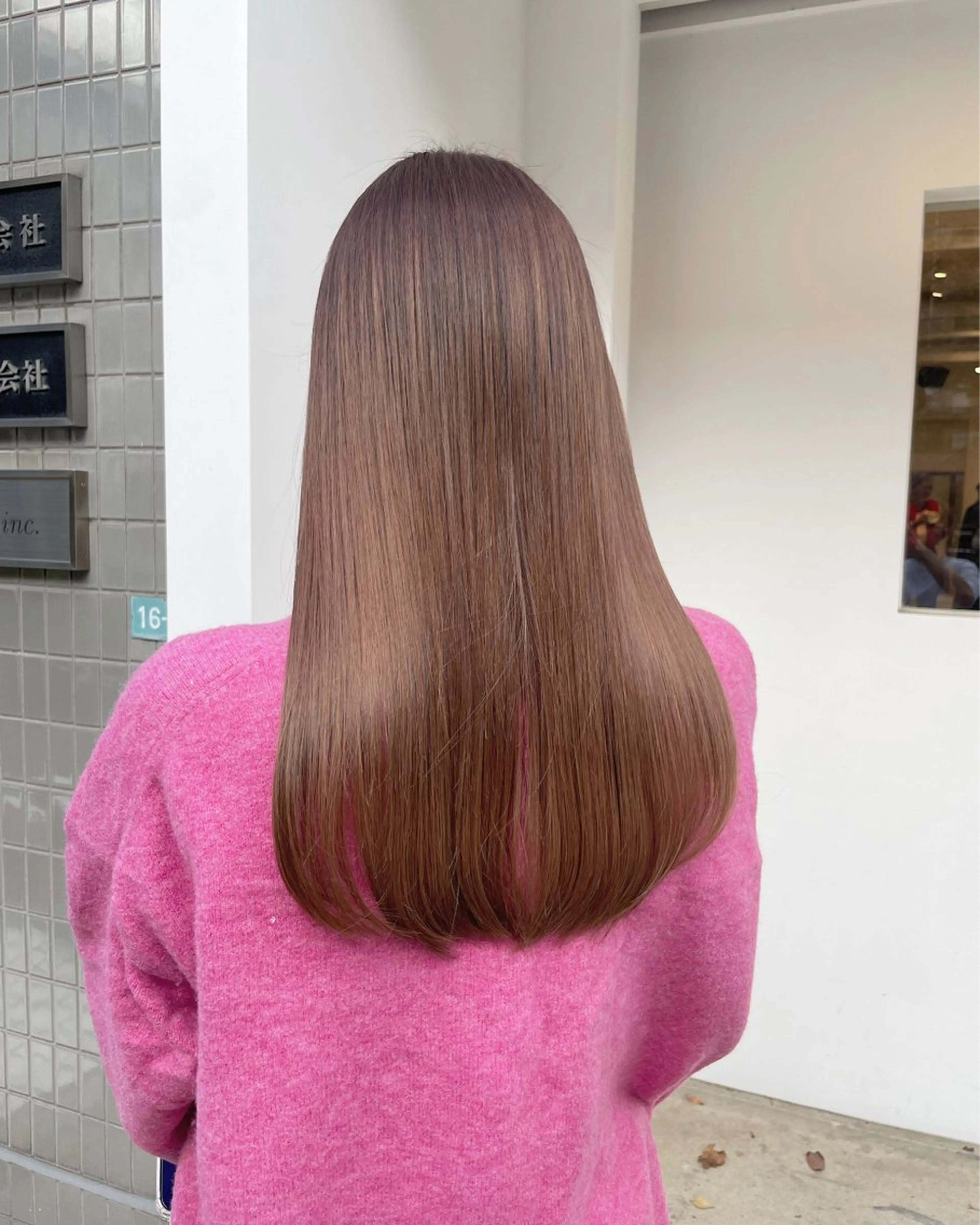 ロング カラー シールエクステ ブリーチ ブラウンカラー ケアブリーチ ダブルカラー ヘアカラー トリートメント loa所属・🔗透明感カラー🔗 エクステ✂️はるちかのヘアスタイル