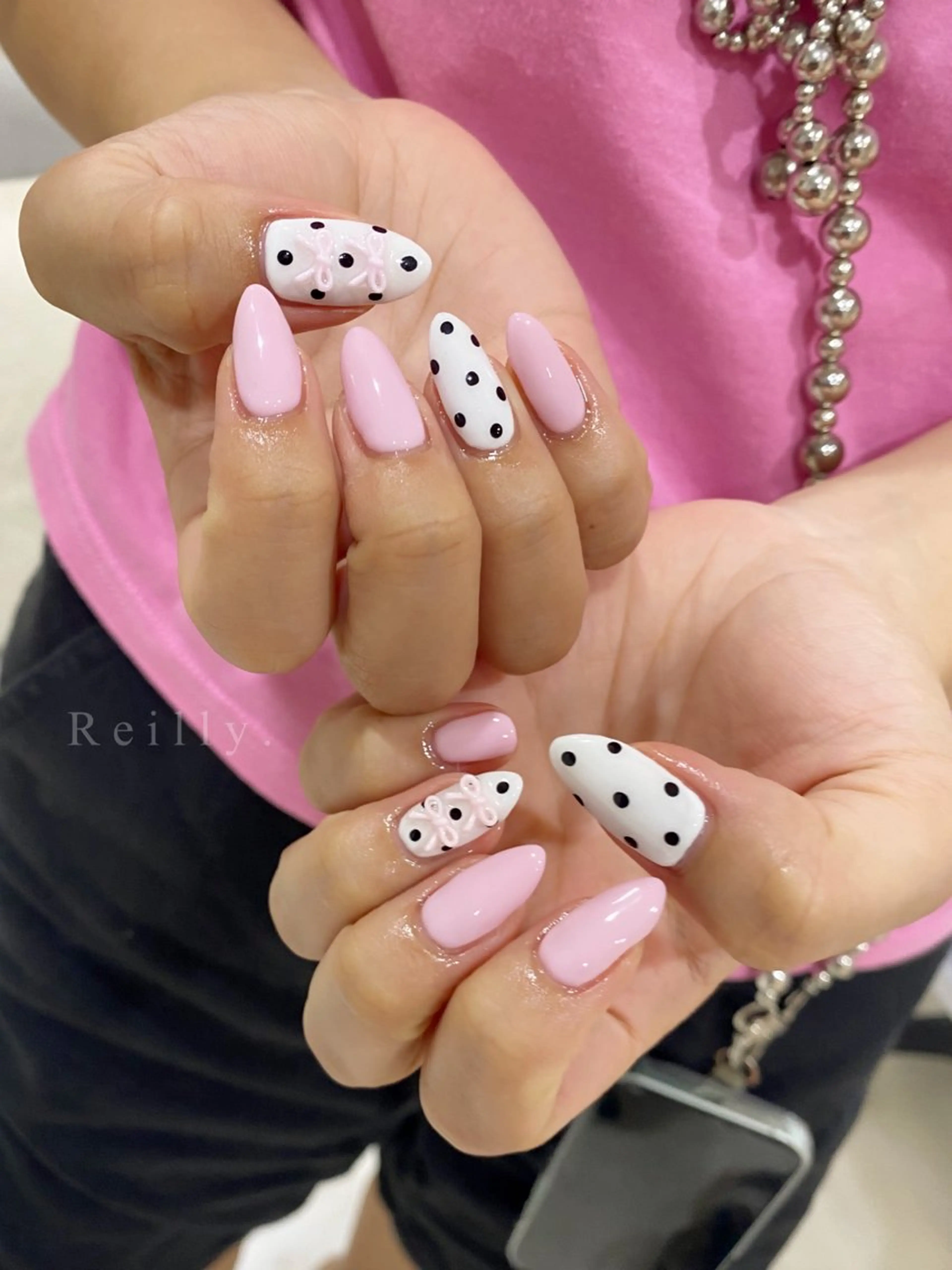 ネイル ドット フラッシュネイル フレンチネイル ジェルネイル グラデーション ハンドネイル ハンドケア REILLY.　private nail salon所属・Marina 《REILLY.》のネイルデザイン