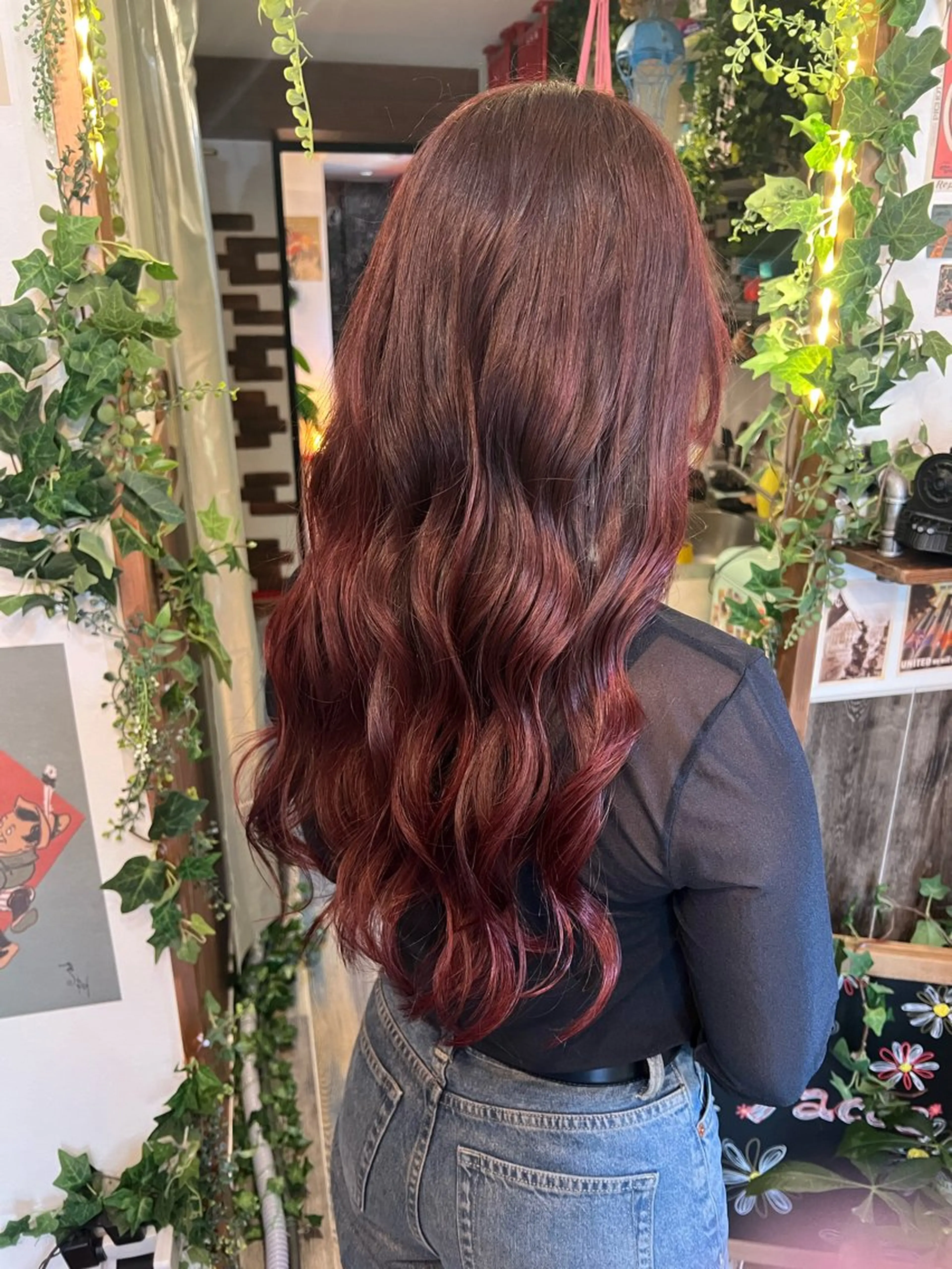 ロング カラー ブリーチ ブリーチなしカラー レッドカラー ヘアカラー トリートメント カラーパティシエ facce🌼ikoのヘアスタイル