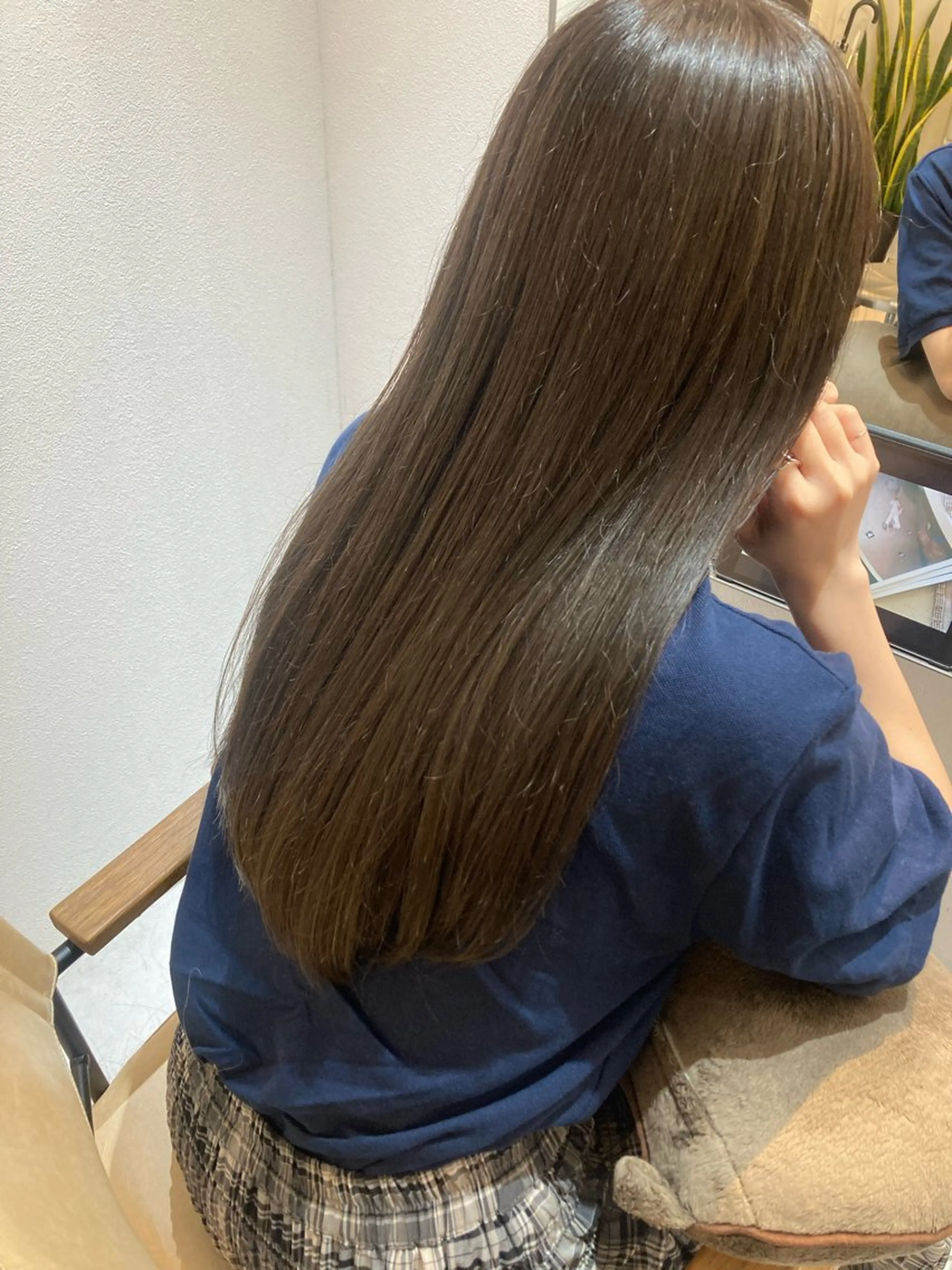 ロング カット ヘアカラー トリートメント ✨色持ちの良い艶 カラー✨蟹江真世のヘアスタイル