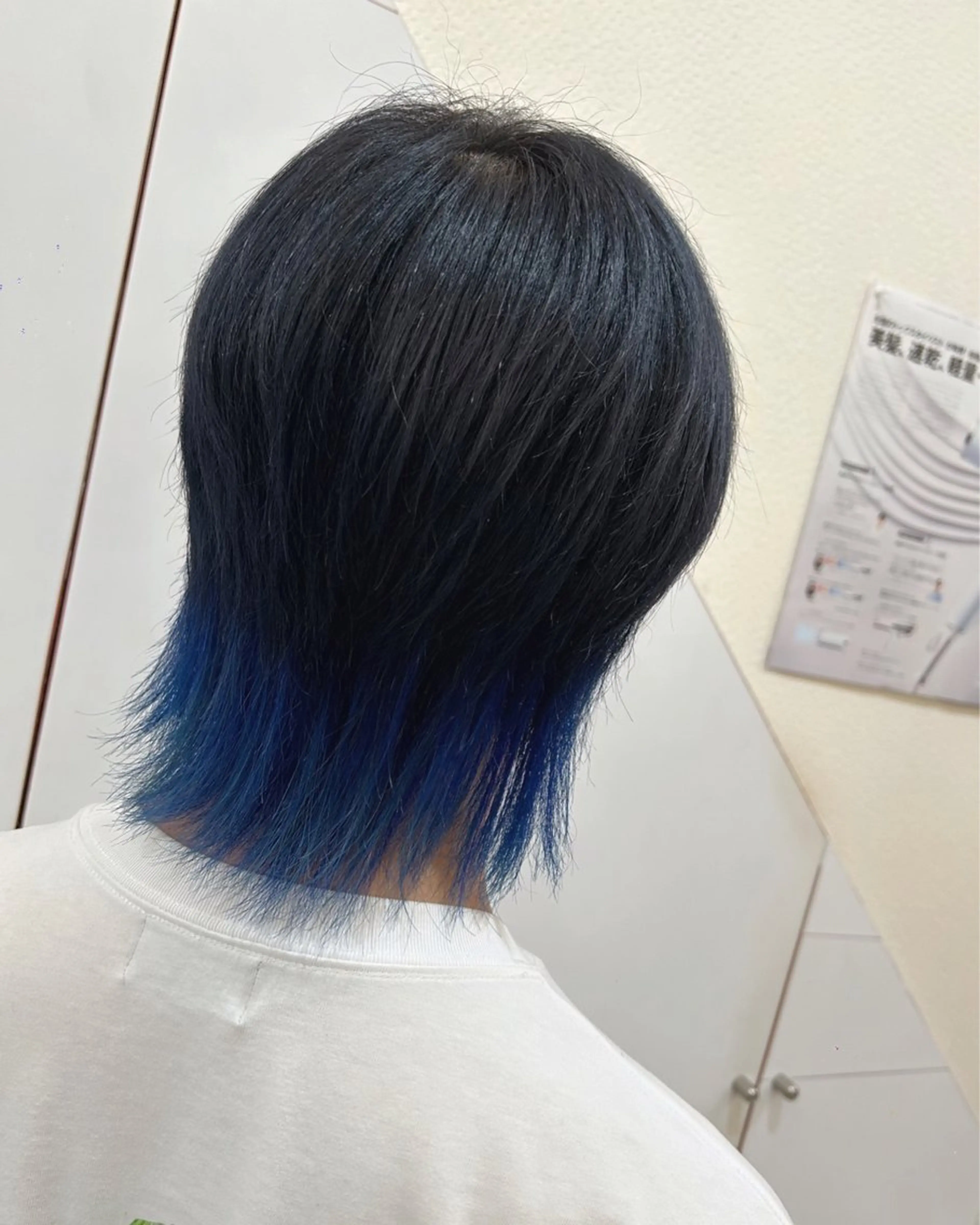ショート カラー ヘアアレンジ メンズ ブルーカラー トリートメント ヘアカラー 今村公介 ブリーチ特化、派手髪のヘアスタイル
