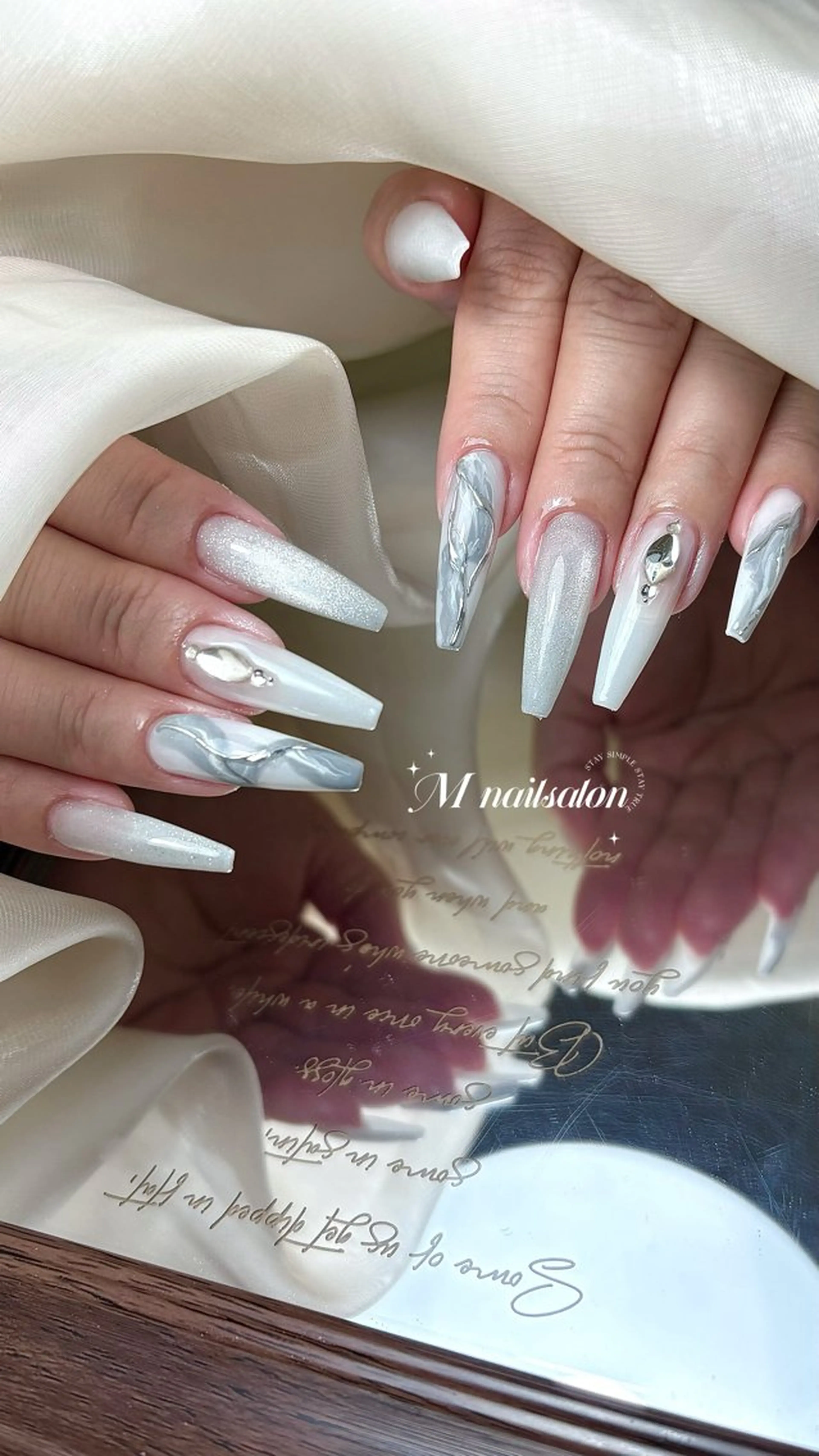 ネイル ハンドネイル M🌷nail 長さだし専門店のネイルデザイン