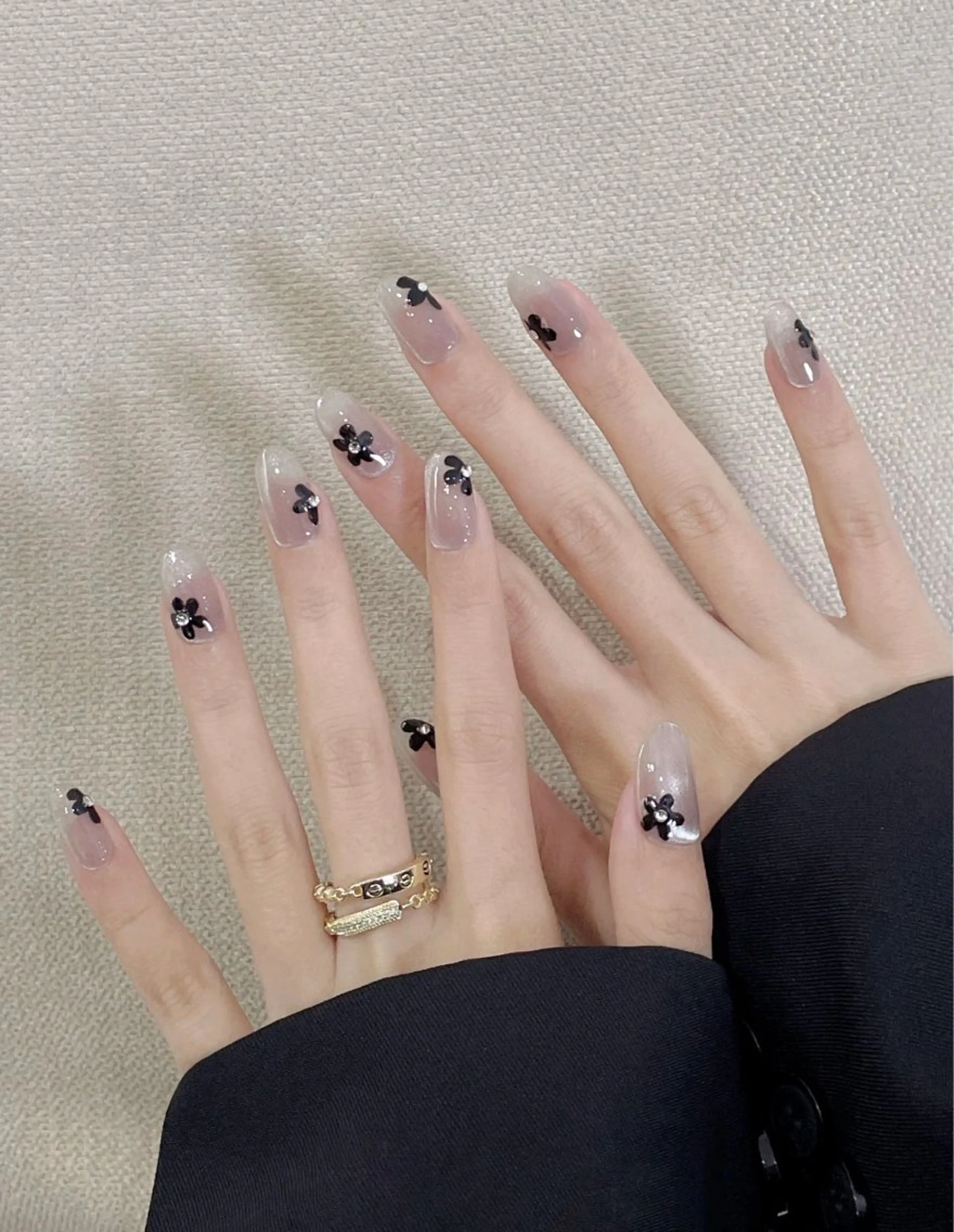 ネイル シンプルネイル liora nail yzのネイルデザイン