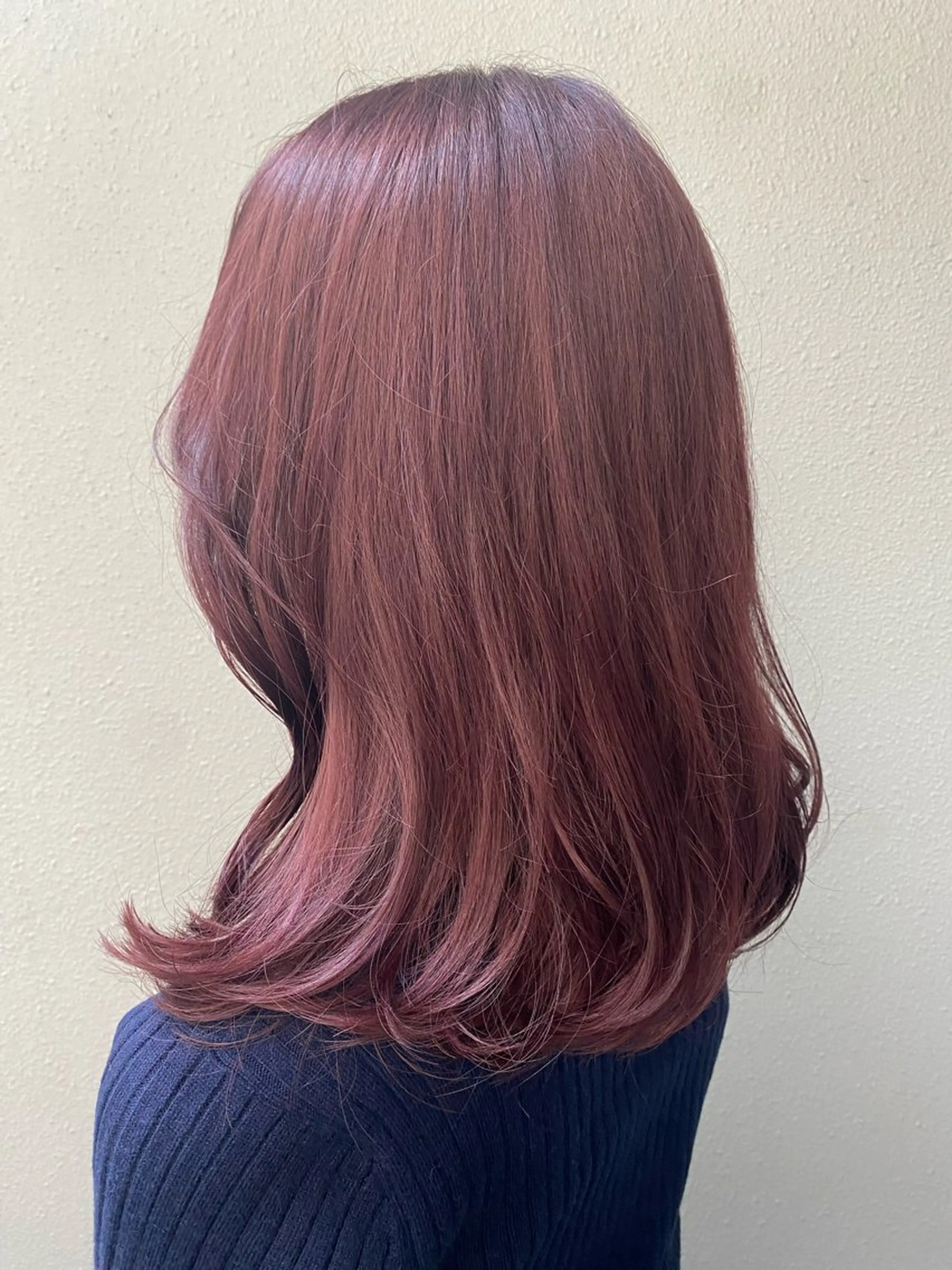 カラー ブラウンカラー ピンクカラー 中村 彩夏のヘアスタイル