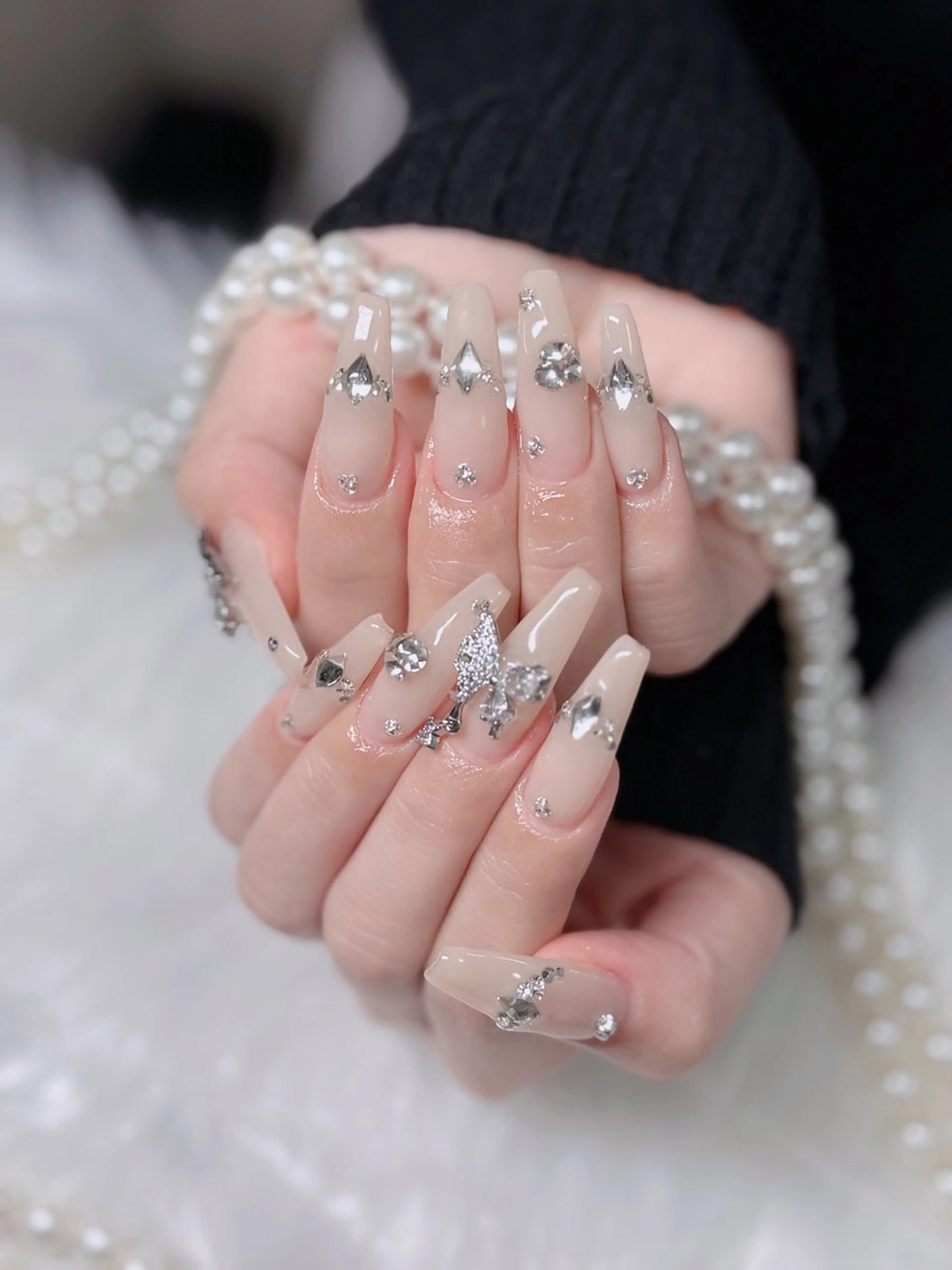 ネイル フレンチネイル ジェルネイル ハロウィン キラキラネイル 韓国ネイル ハンドネイル H.baby Nail Salonのネイルデザイン