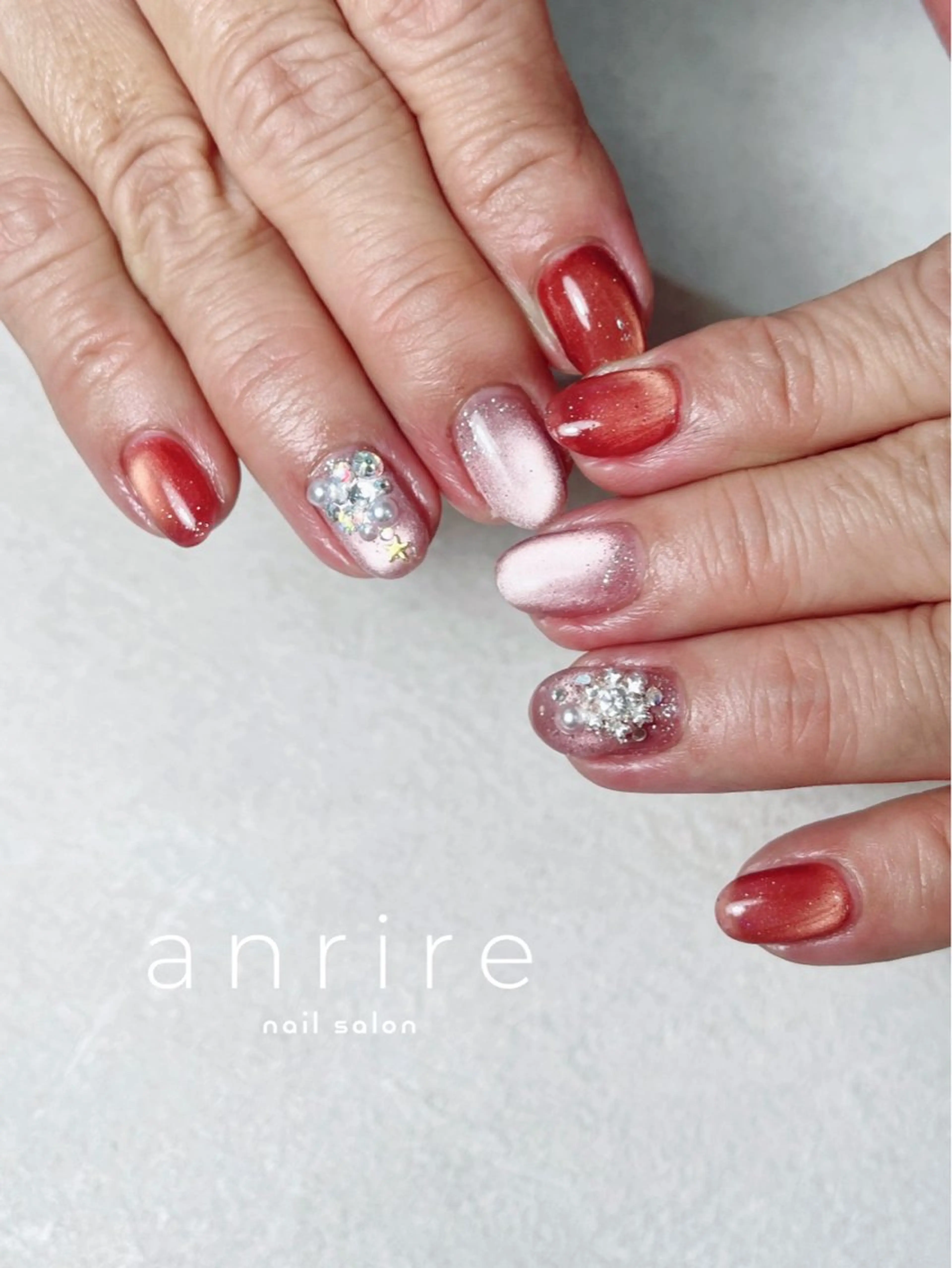 ネイル ボルドー ジェルネイル キラキラネイル ラメ(グリッター) パラジェル ハンドネイル nailsalon anrireのネイルデザイン