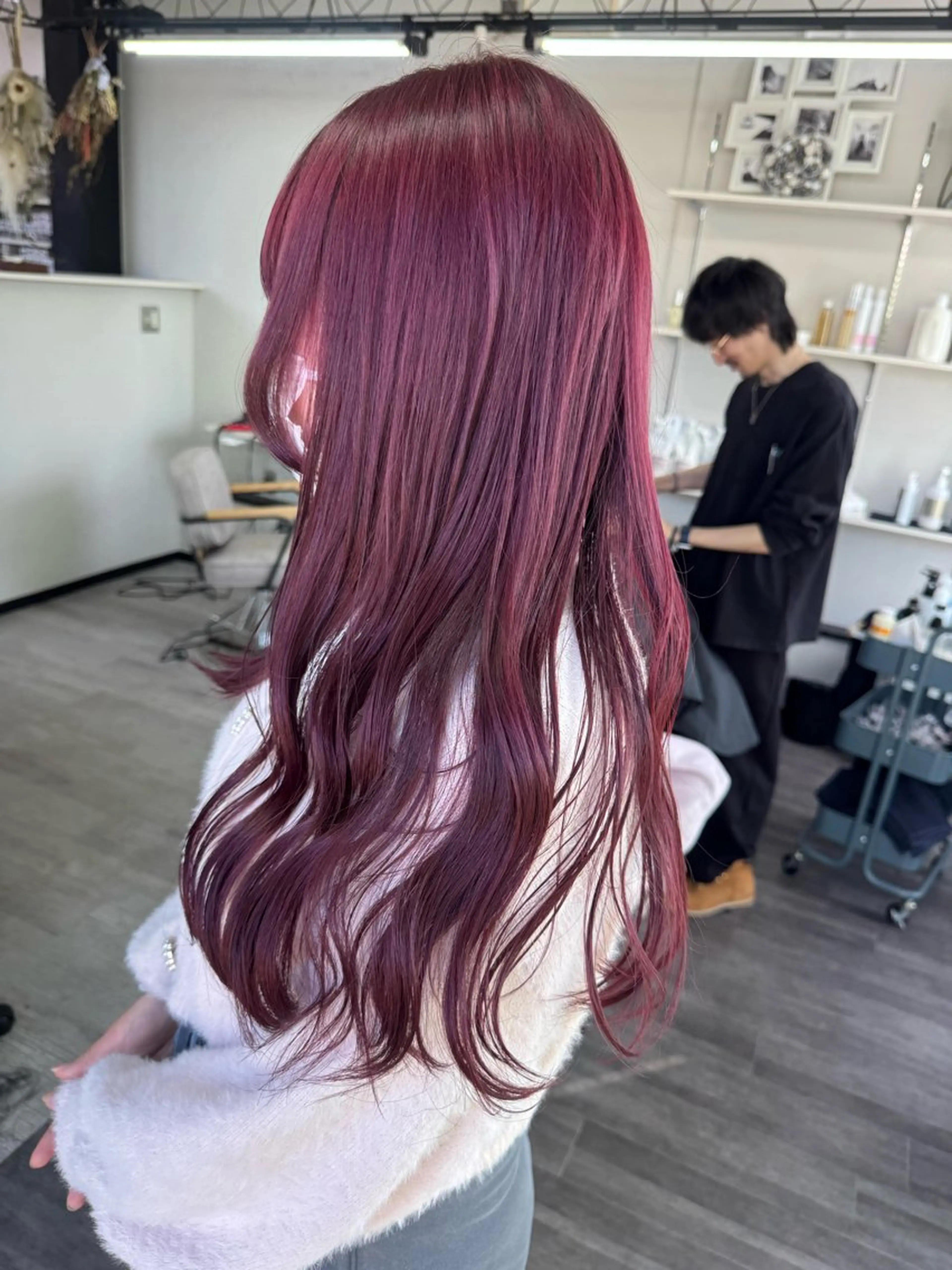 ロング カラー レッドカラー ヘアカラー トリートメント 坂井 水菜美のヘアスタイル