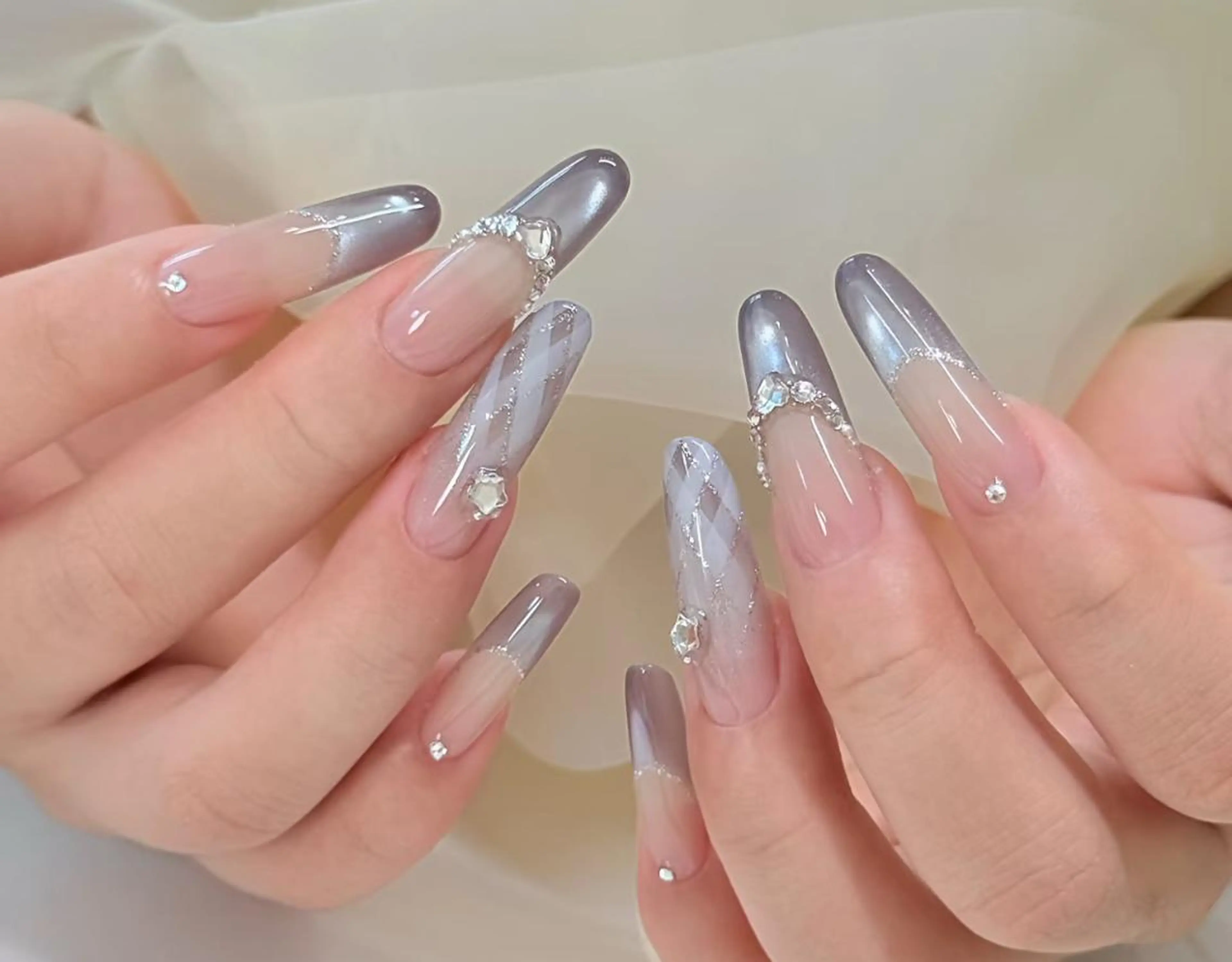 ネイル ハンドネイル 🎀 NaNa_nailのネイルデザイン