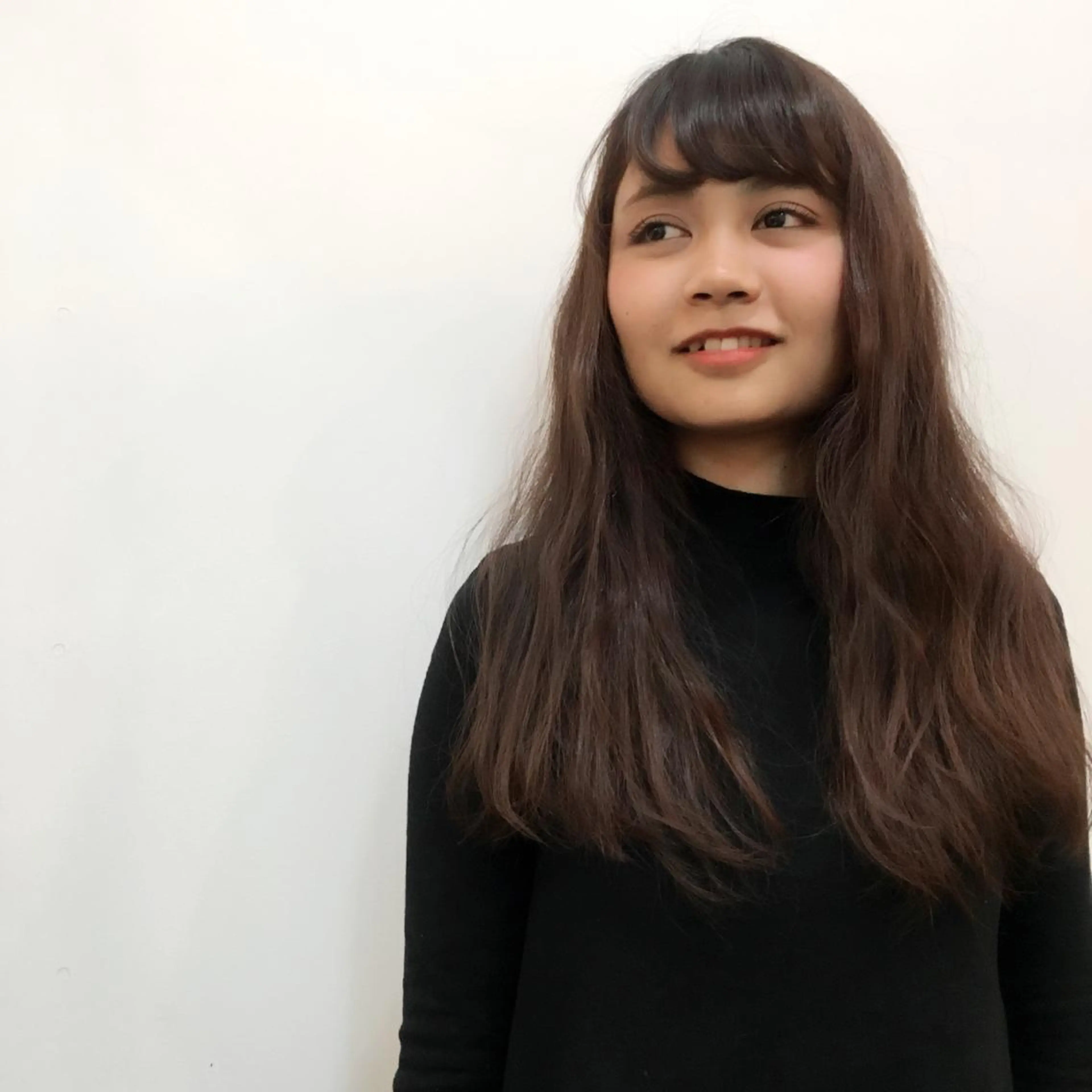 ロング カラー アッシュ 透明感カラー ママ美容師🙆‍♀️ yukaのヘアスタイル