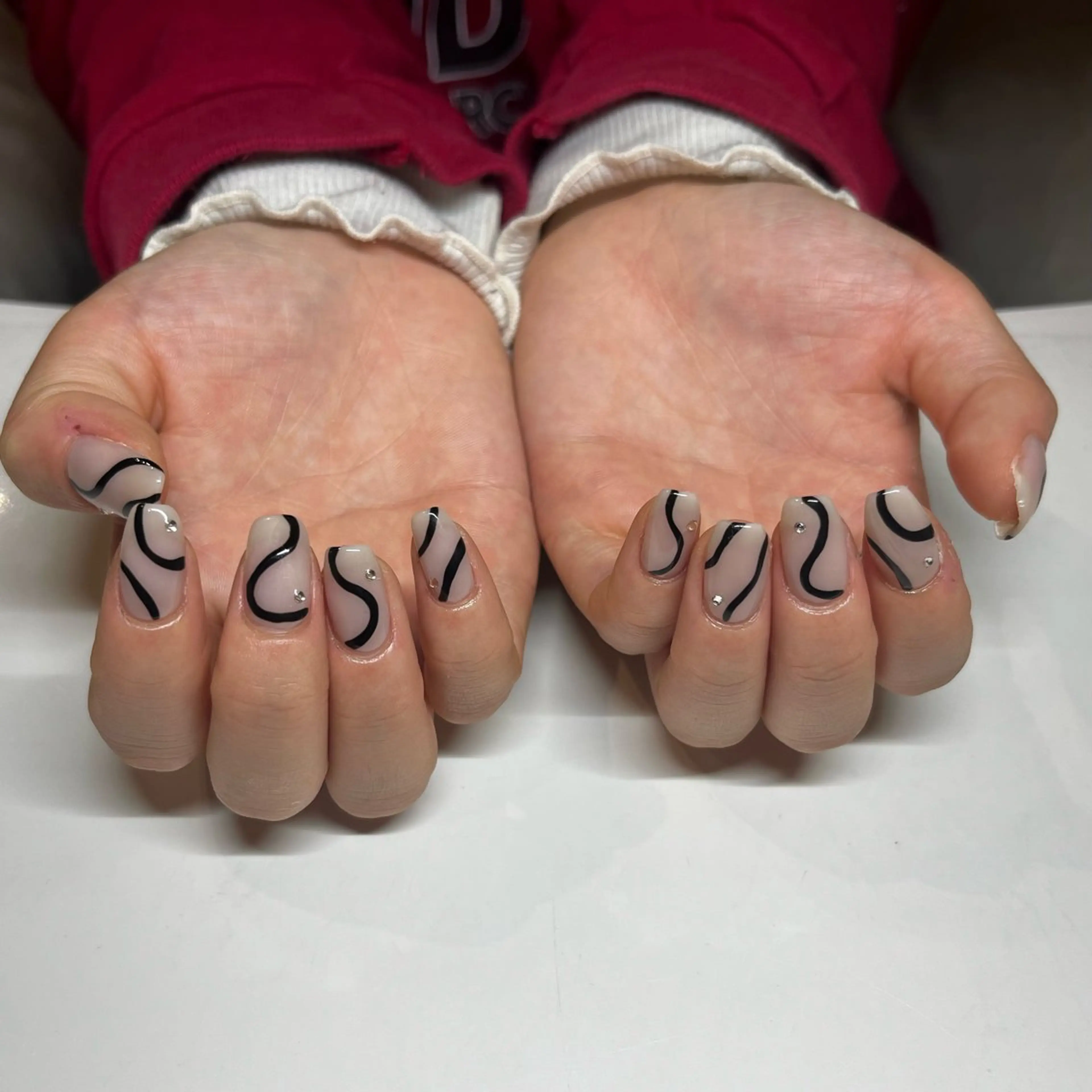 ネイル 持ち込み シンプルネイル ハンドネイル イーミリー市川店 moekaのネイルデザイン