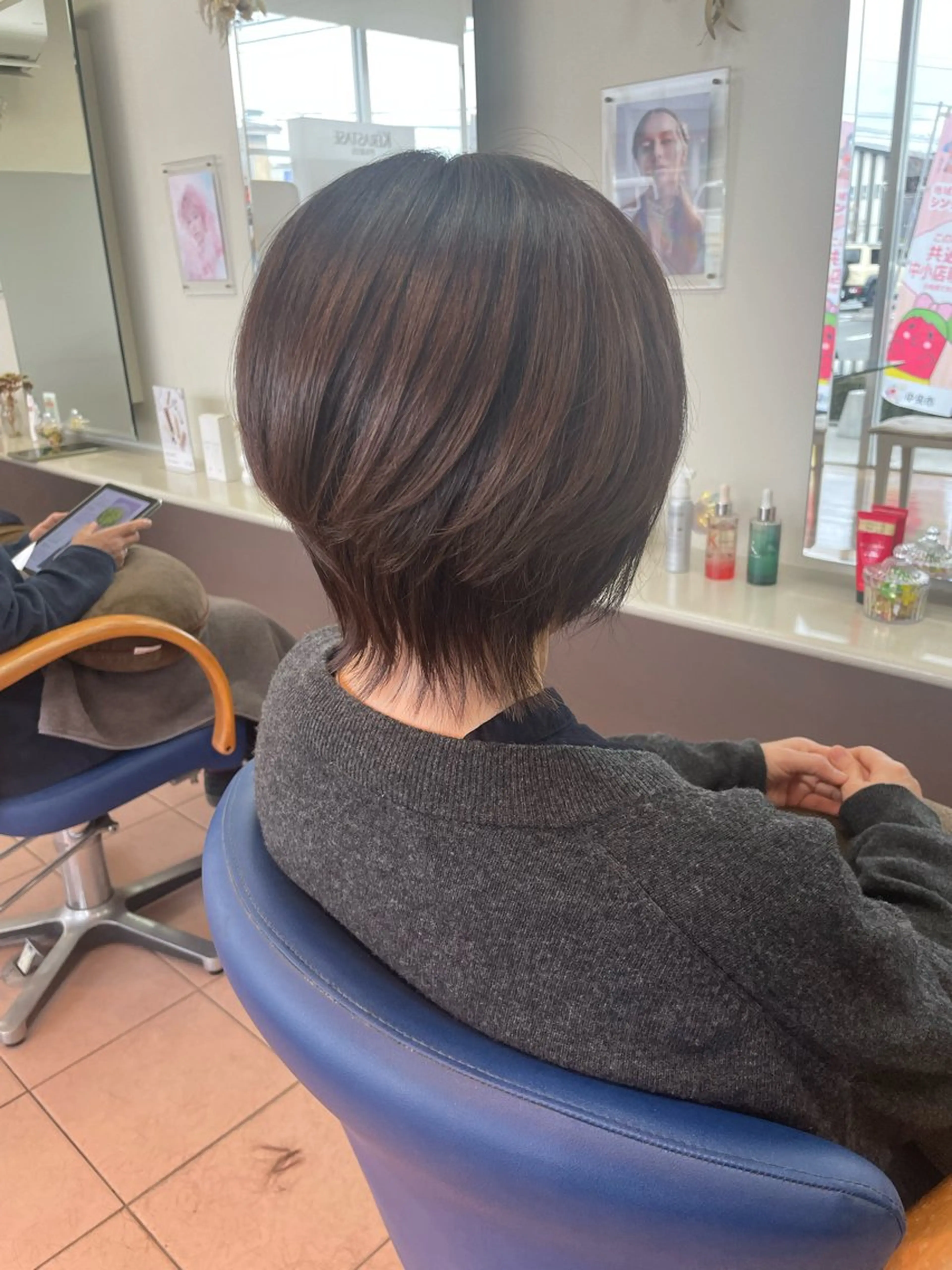 ショート ショートレイヤー レイヤーカット ショートヘア 縮毛矯正 attrice杉山 綾乃のヘアスタイル