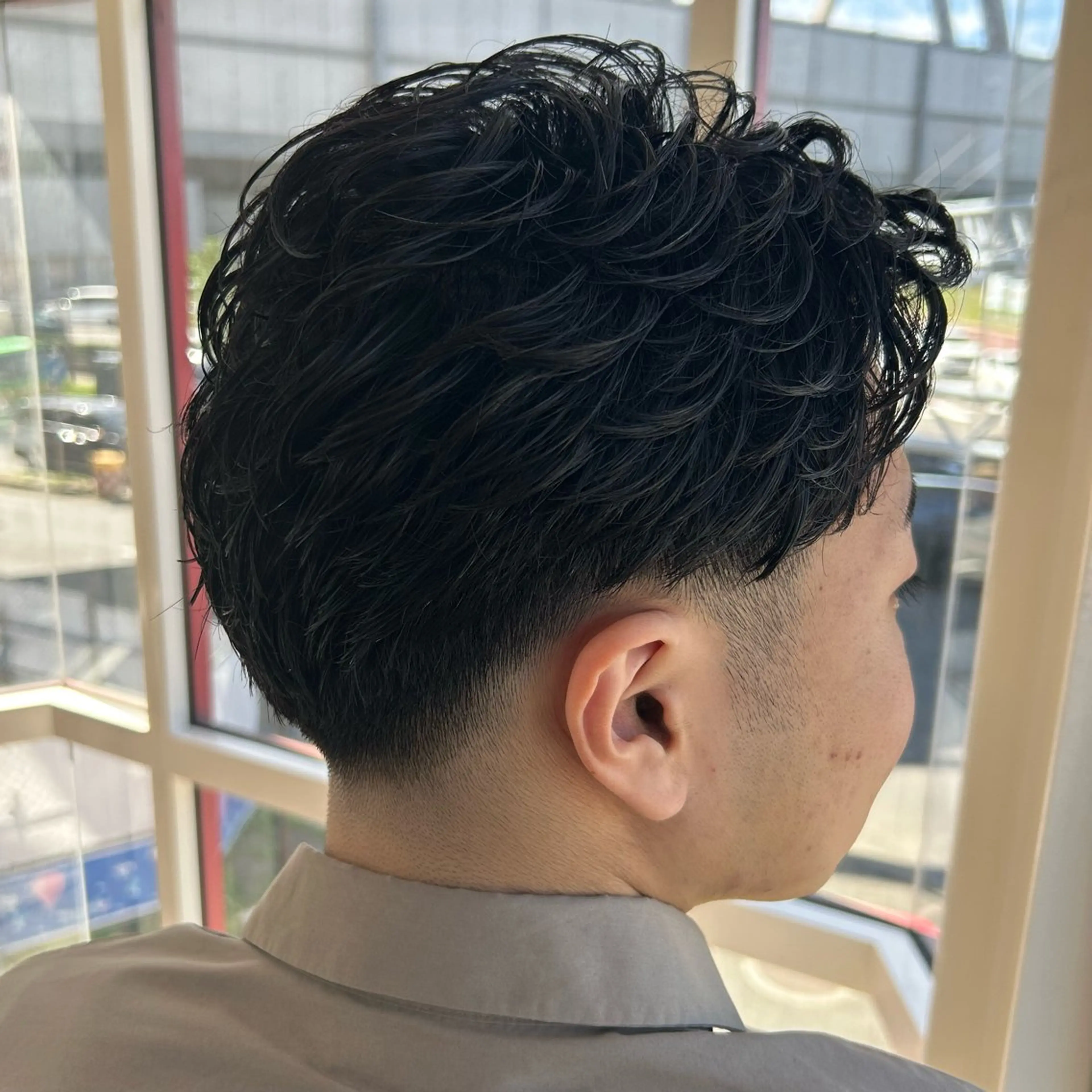 メンズ フェザーパーマ メンズパーマ 波巻きパーマ カット メンズパーマ/メンズ カット/たばたよしきのヘアスタイル