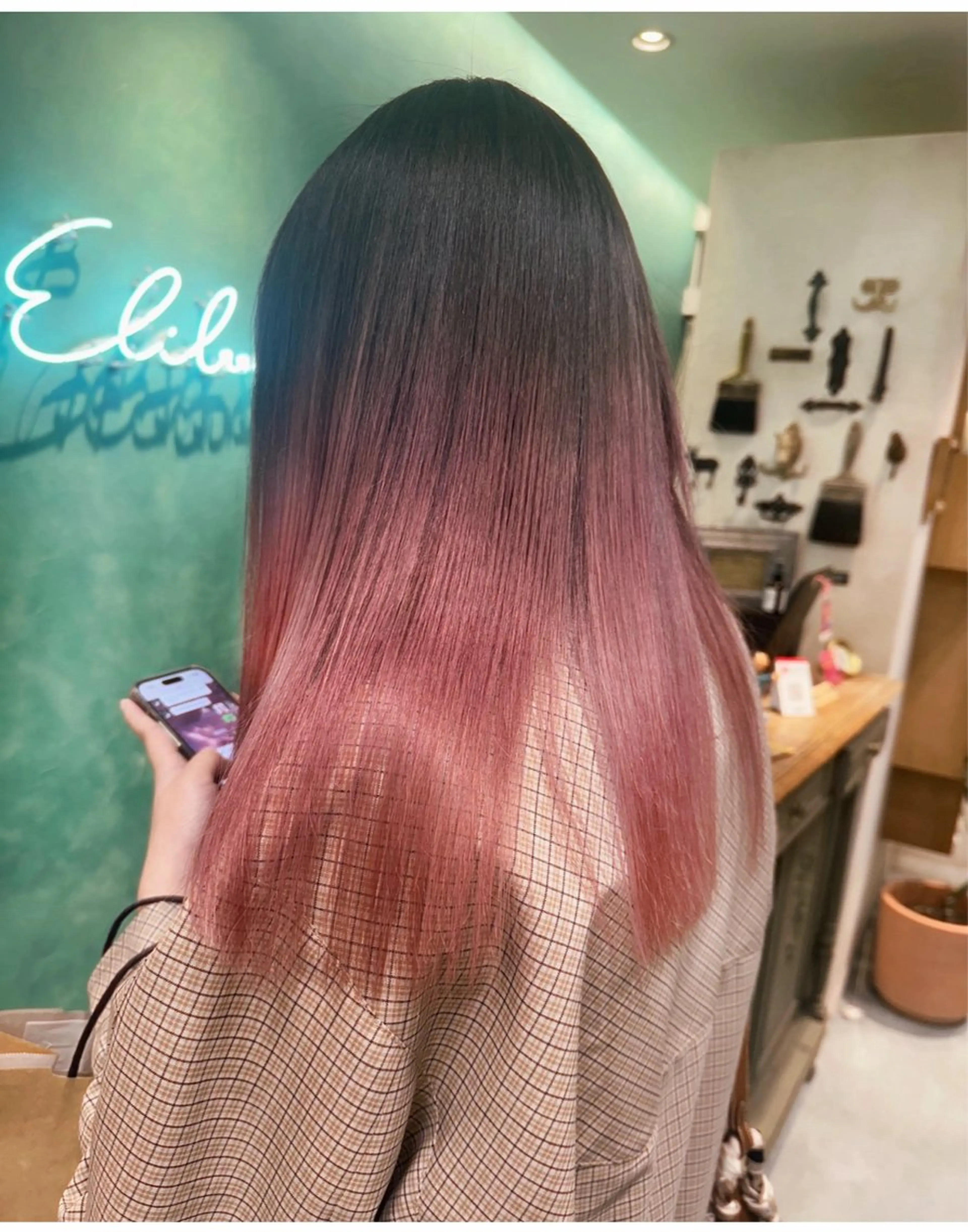 カラー 🩷銀座/縮毛矯正 特化サロン🪞みことのヘアスタイル