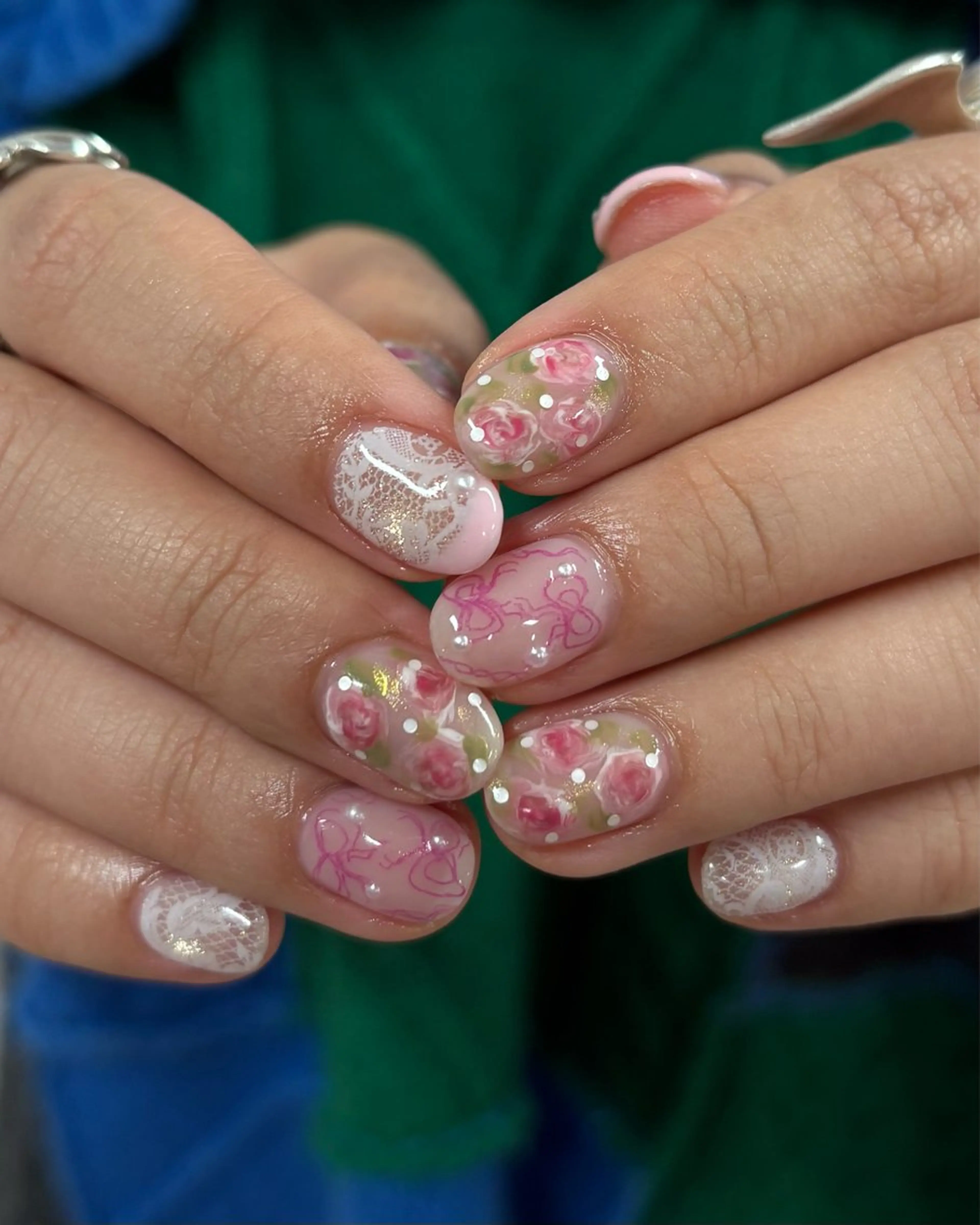 ネイル ハンドネイル Noël 新宿南口 toyonのネイルデザイン