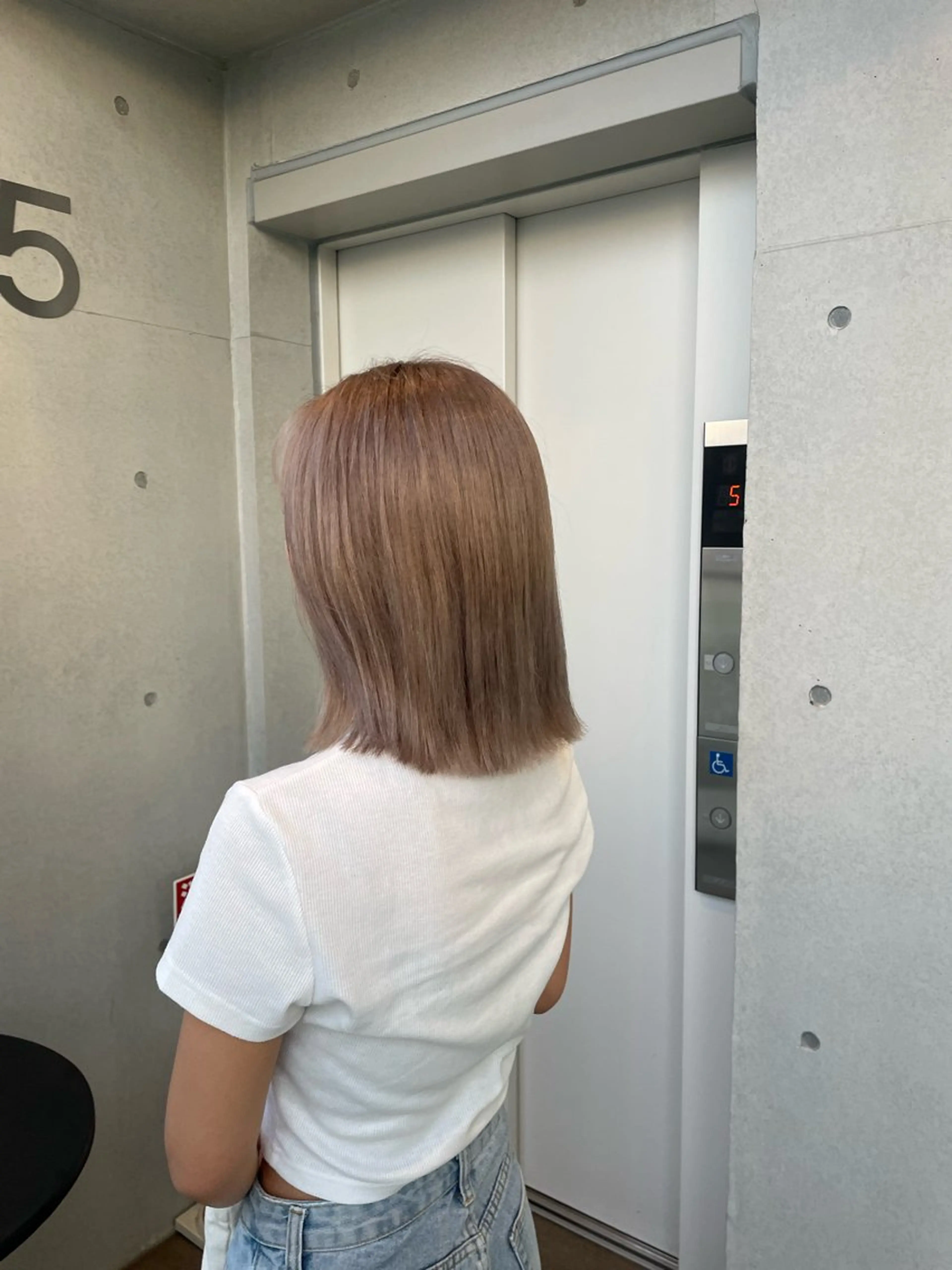 ミディアム ヘアカラー 抜け感ハイトーン/ ボブ/Ririnaのヘアスタイル