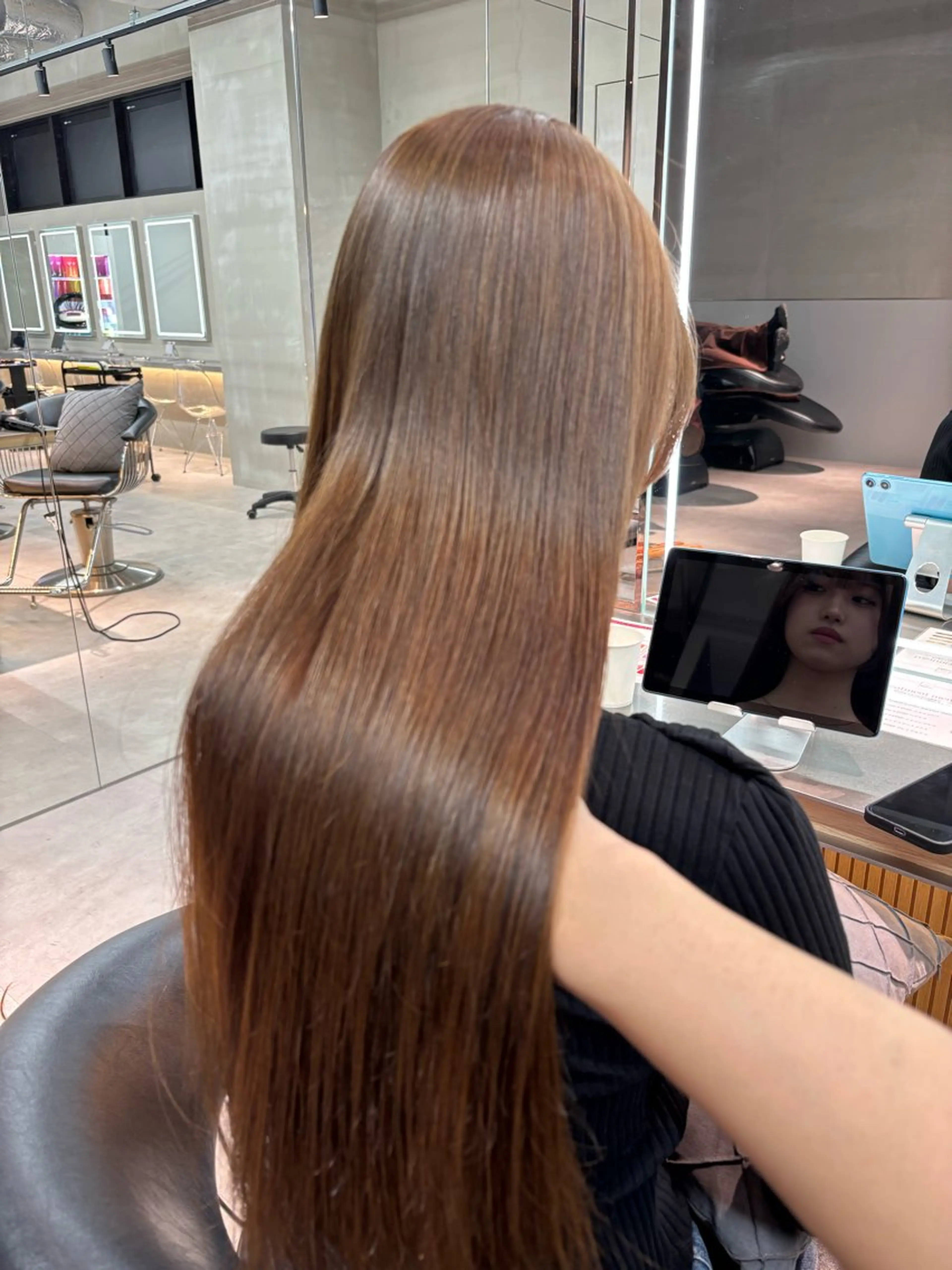 ロング カラー 髪質改善 レイヤーカット 縮毛矯正 【博多髪質改善】 吉村　清志のヘアスタイル