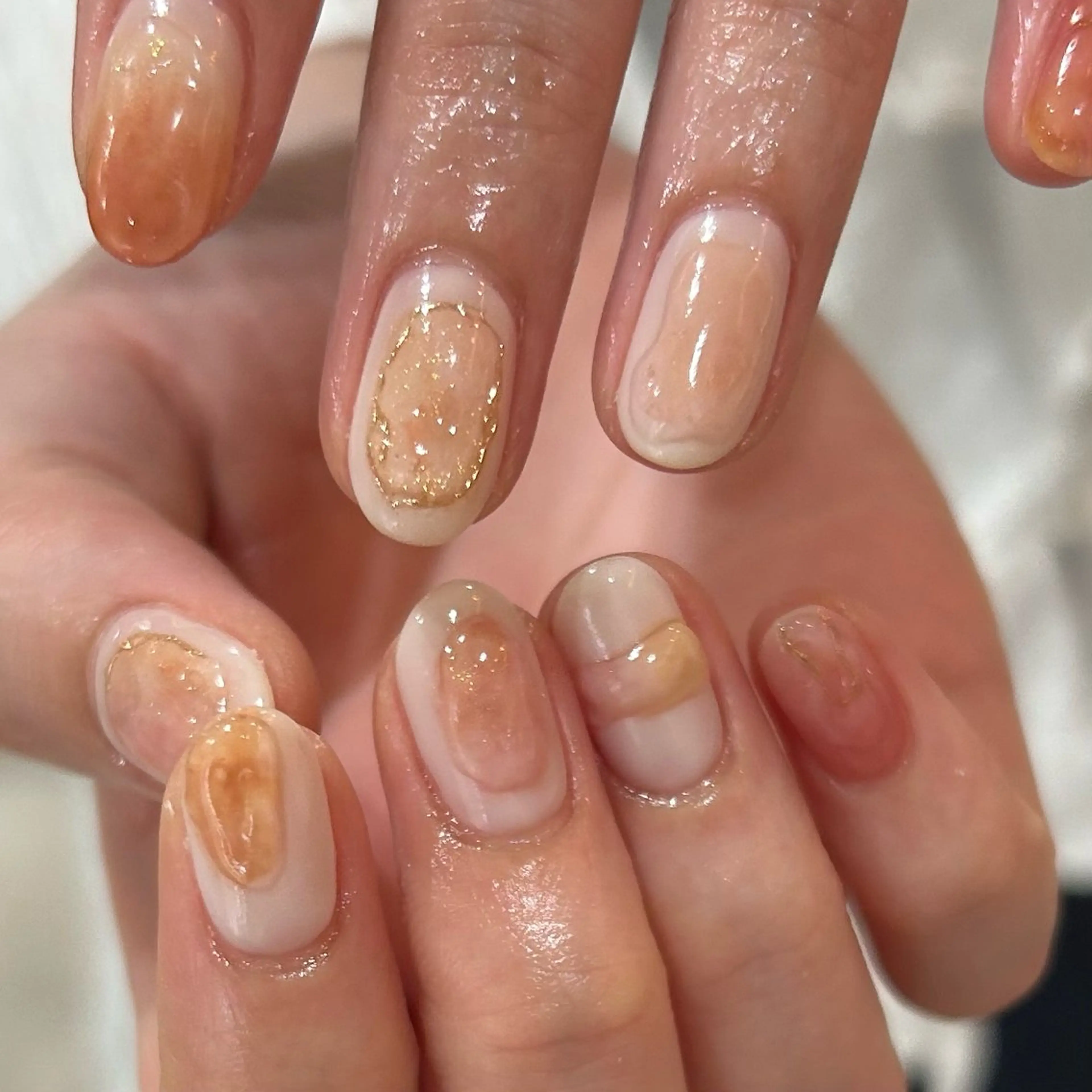 ネイル ミラーネイル ハンドネイル shio ♡ 14日空きありのネイルデザイン