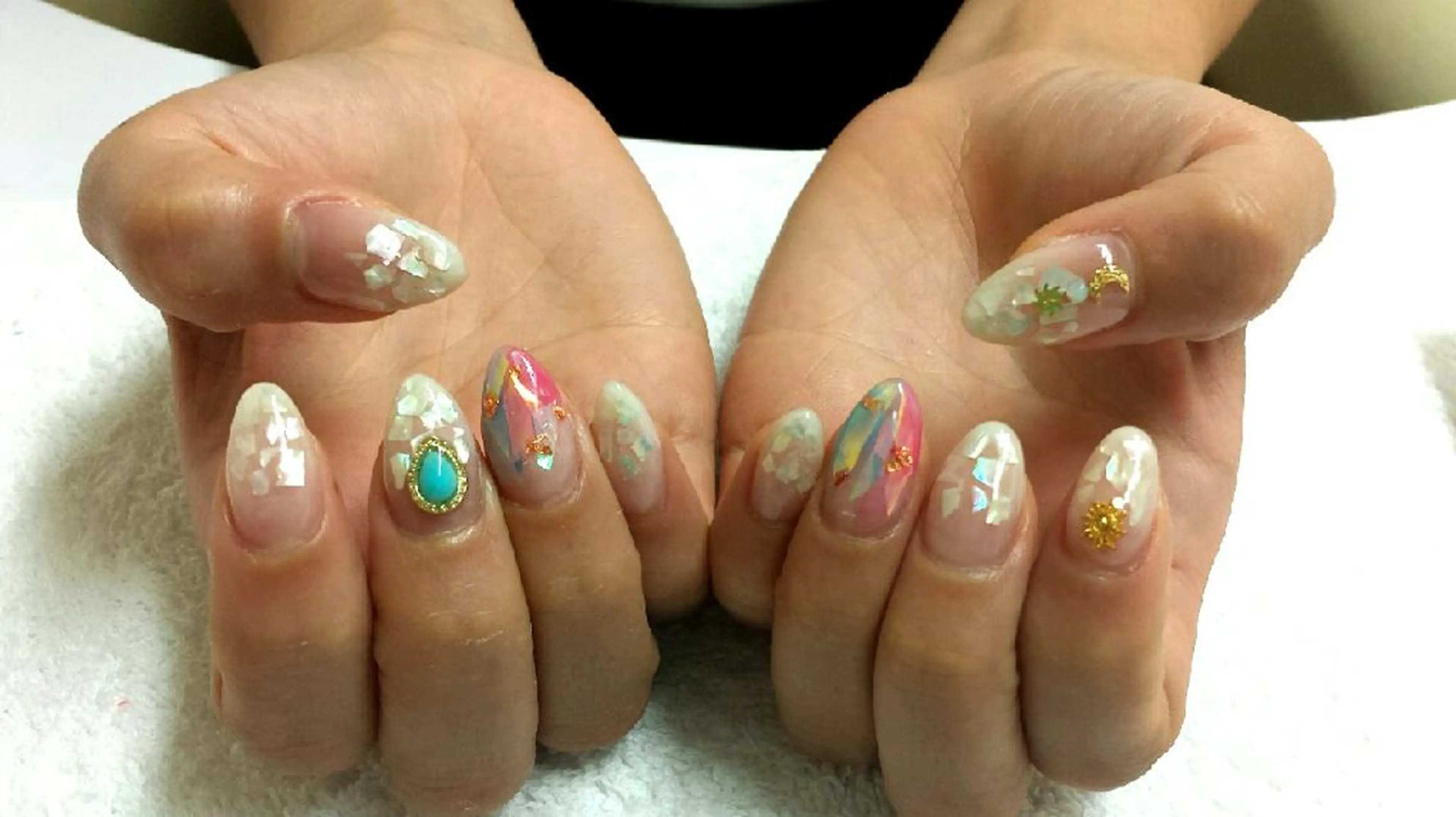 ネイル 河野ちえ (雑誌掲載サロン)のネイルデザイン