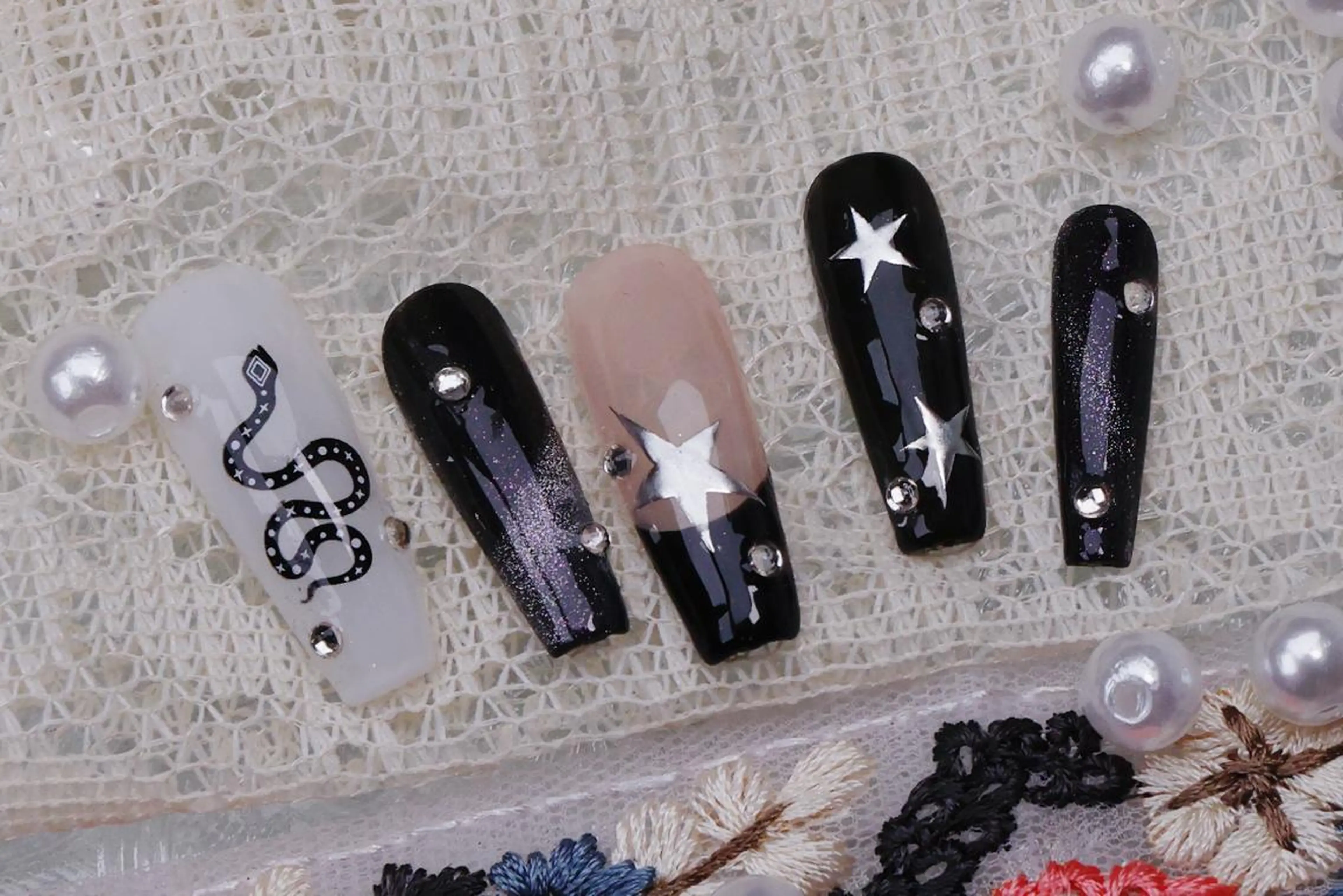 ネイル ハロウィン ロングネイル マグネットネイル スカルプネイル ネイルチップ MSSugar Nailのネイルデザイン