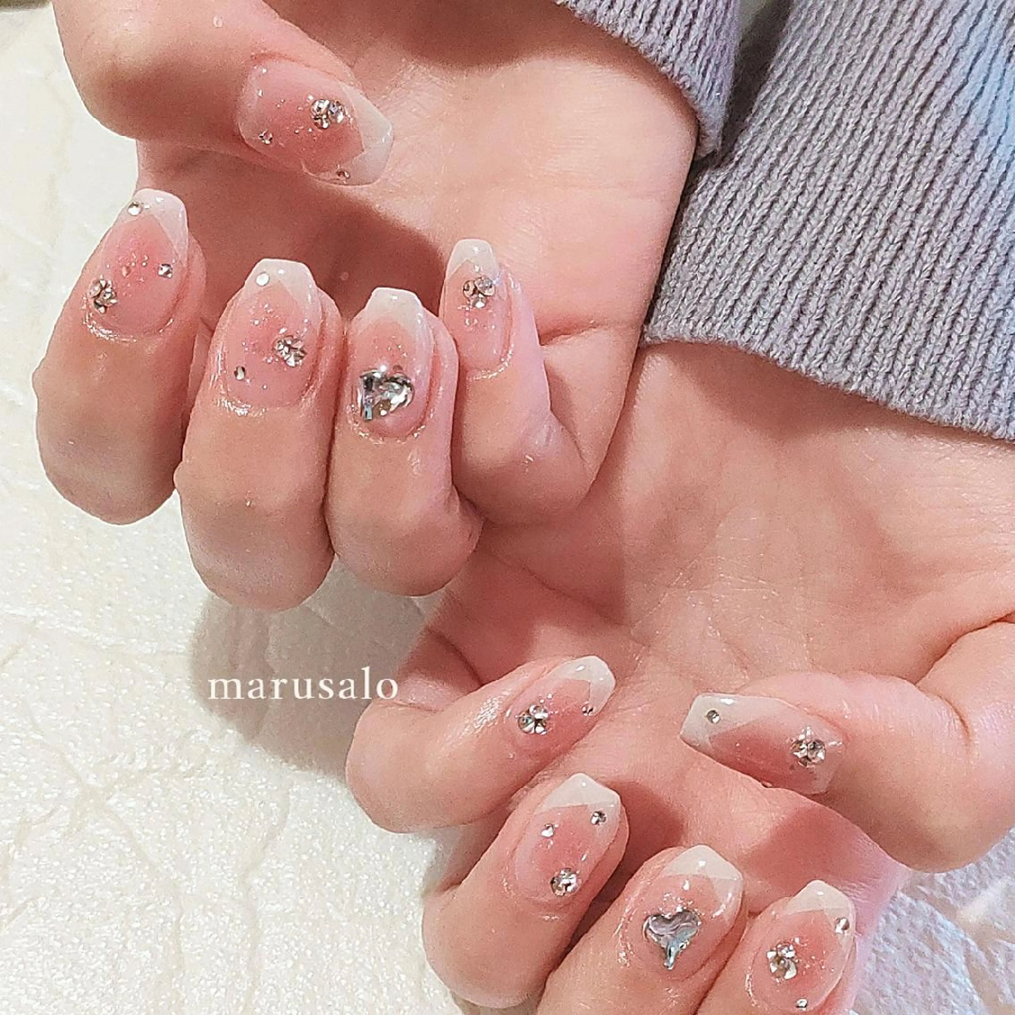 ネイル チークネイル フレンチネイル ハート キラキラネイル 春ネイル ハンドネイル marusalo nailのネイルデザイン