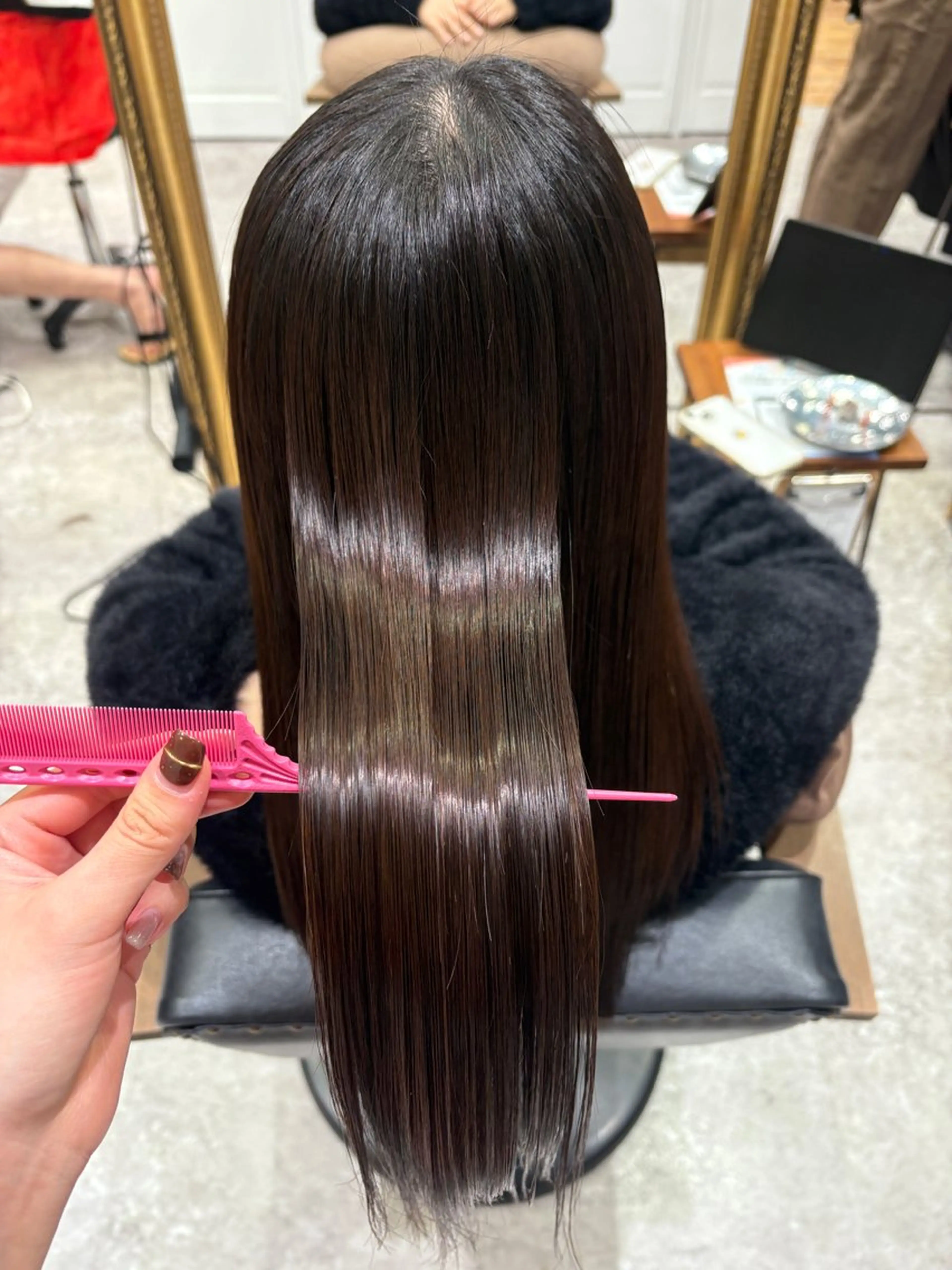 ロング 縮毛矯正 ピンクカラーアレンジ 🩷AYANA🩷のヘアスタイル