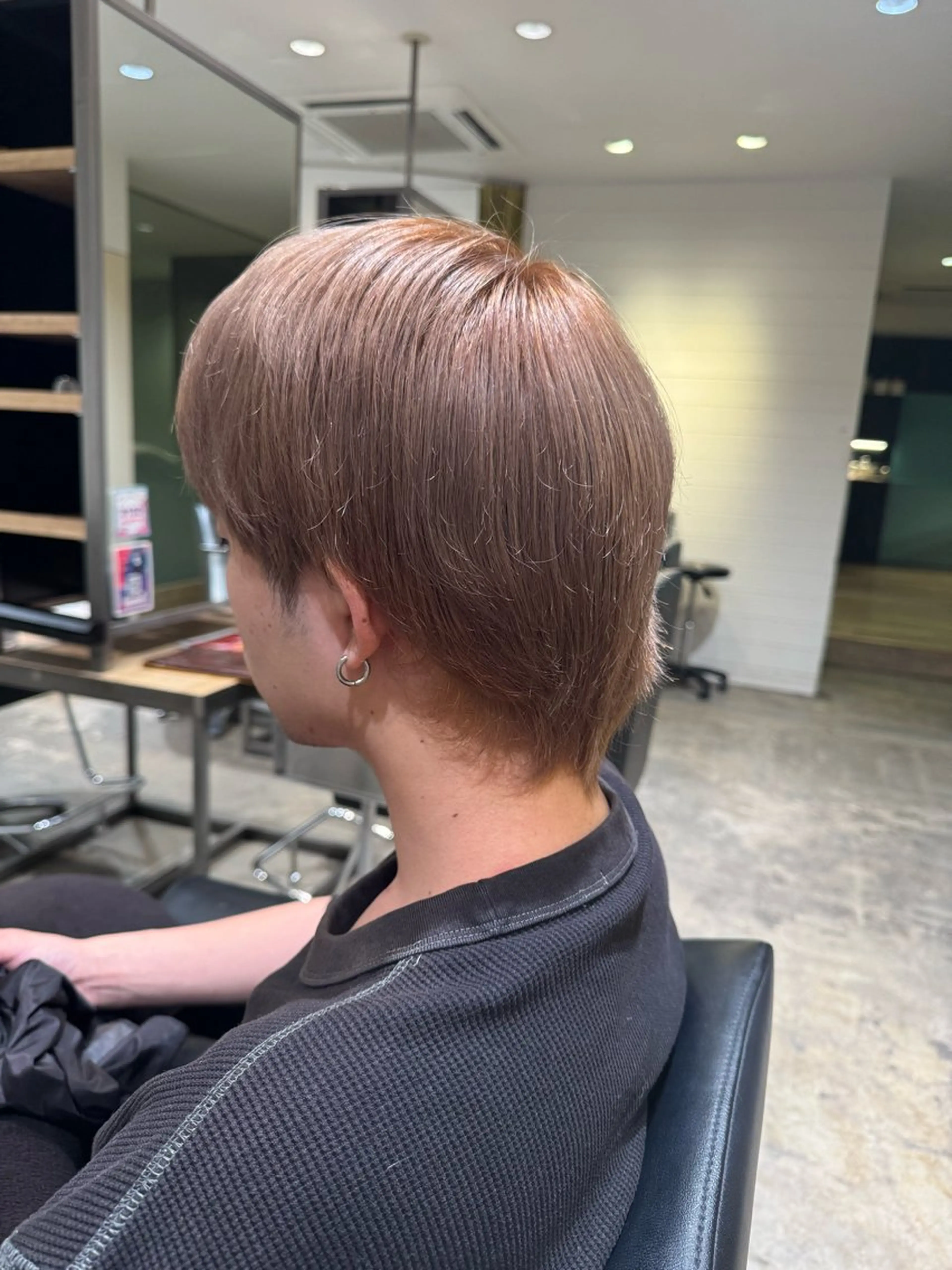 カラー グレージュ ミルクティーグレージュ 大谷 央翔のヘアスタイル