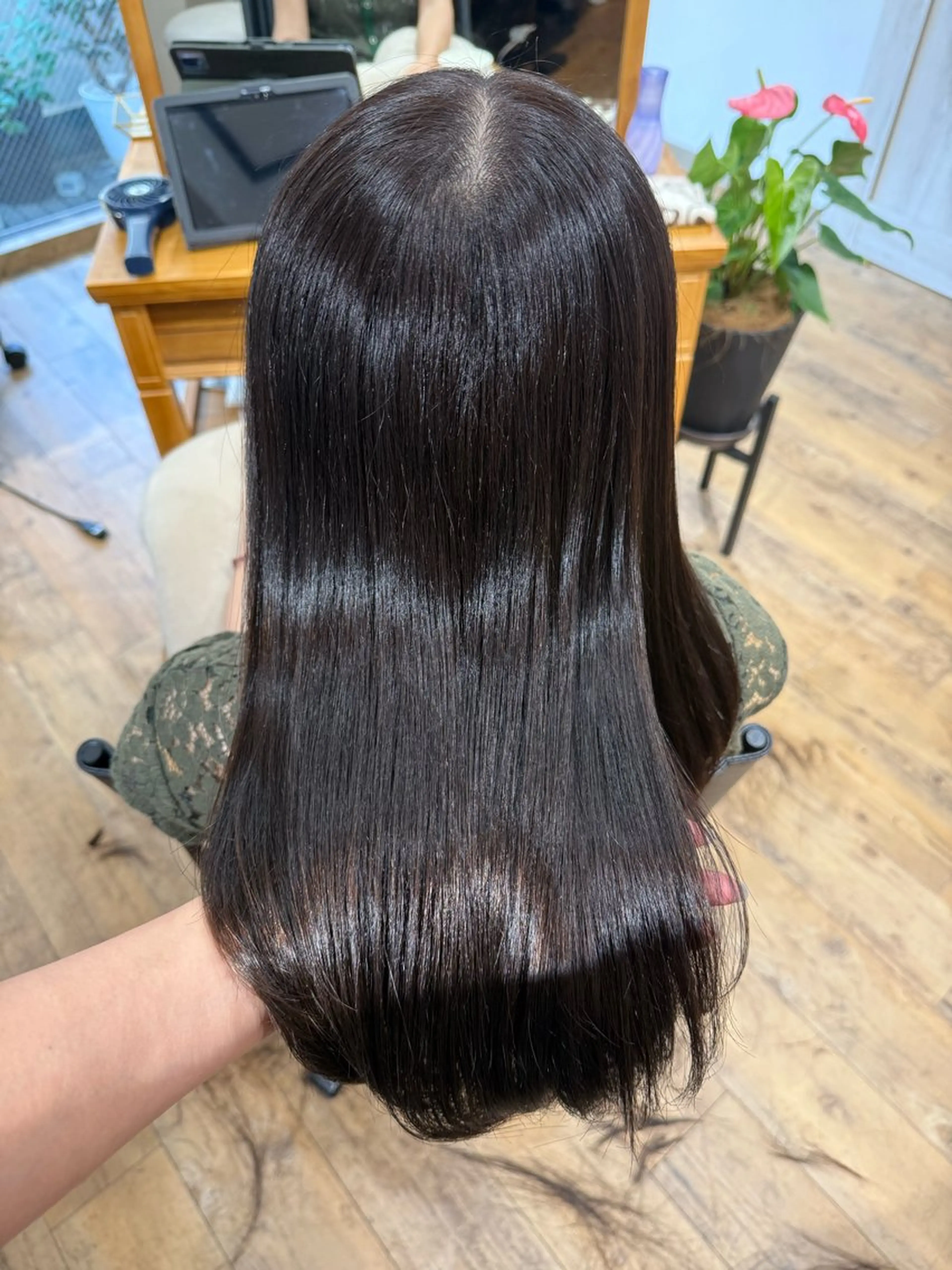 ロング カラー ✨艶髪✨ 奈須晴香のヘアスタイル