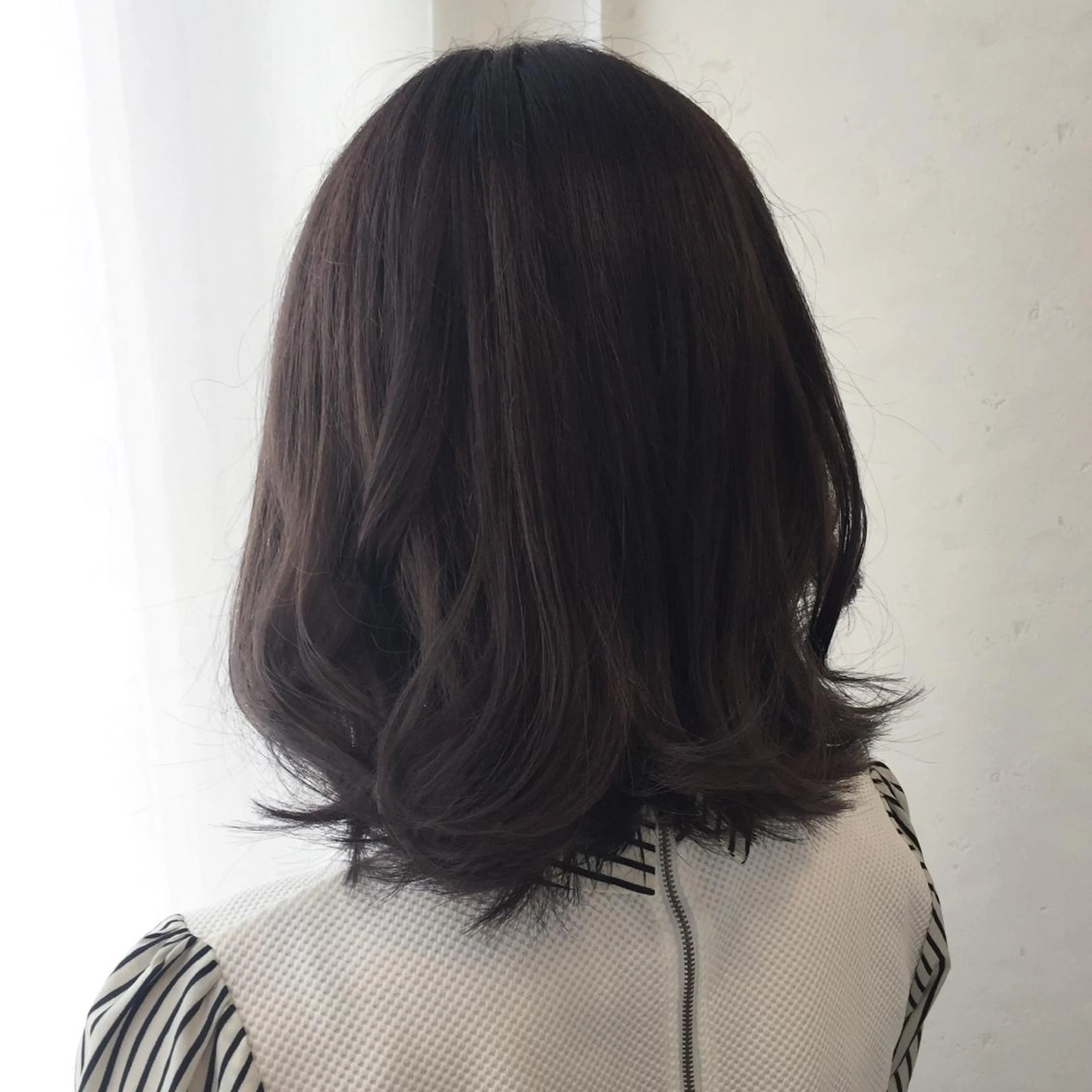 ミディアム cecilhair 福岡天神店のヘアスタイル