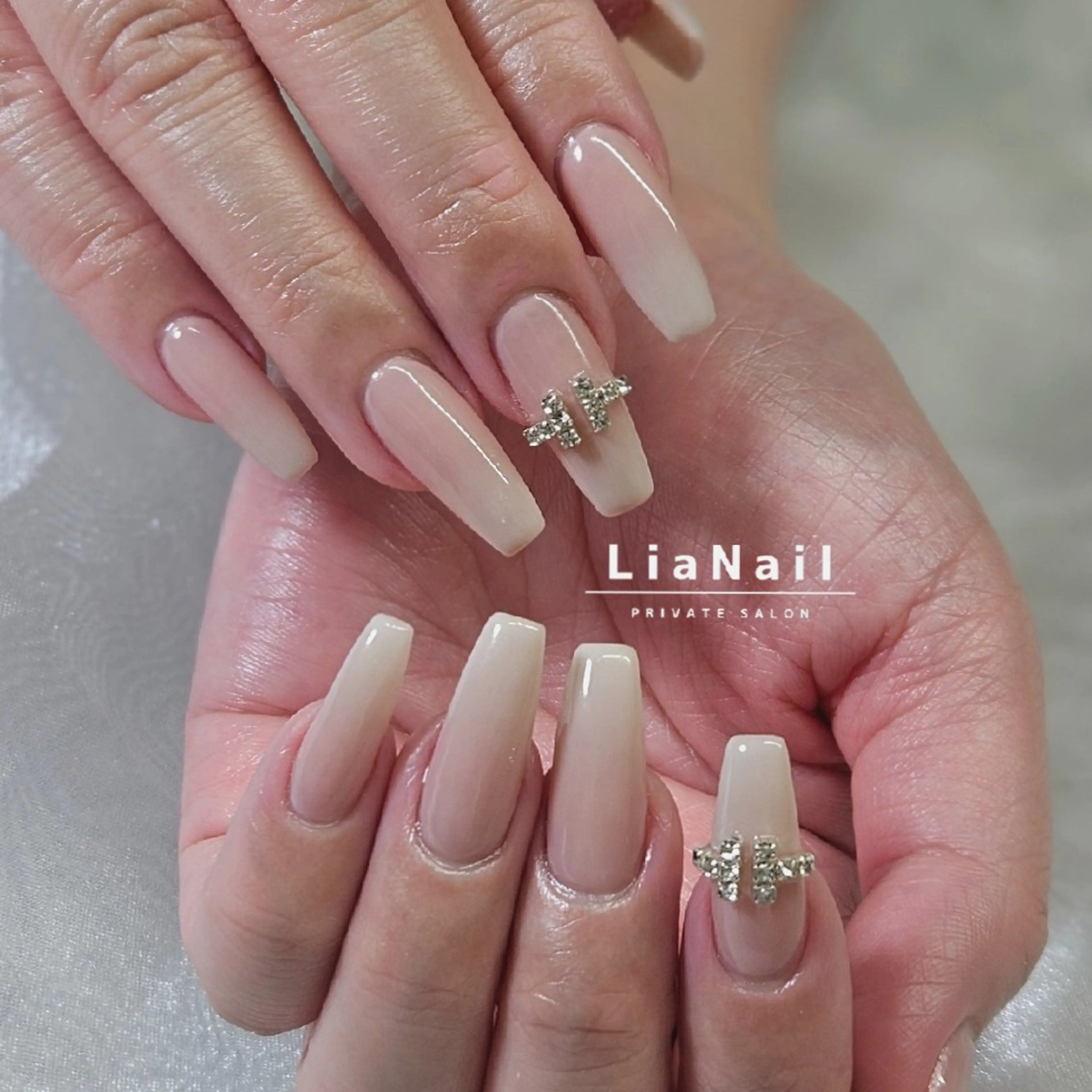 ネイル アートネイル ハンドネイル Lia Nailのネイルデザイン