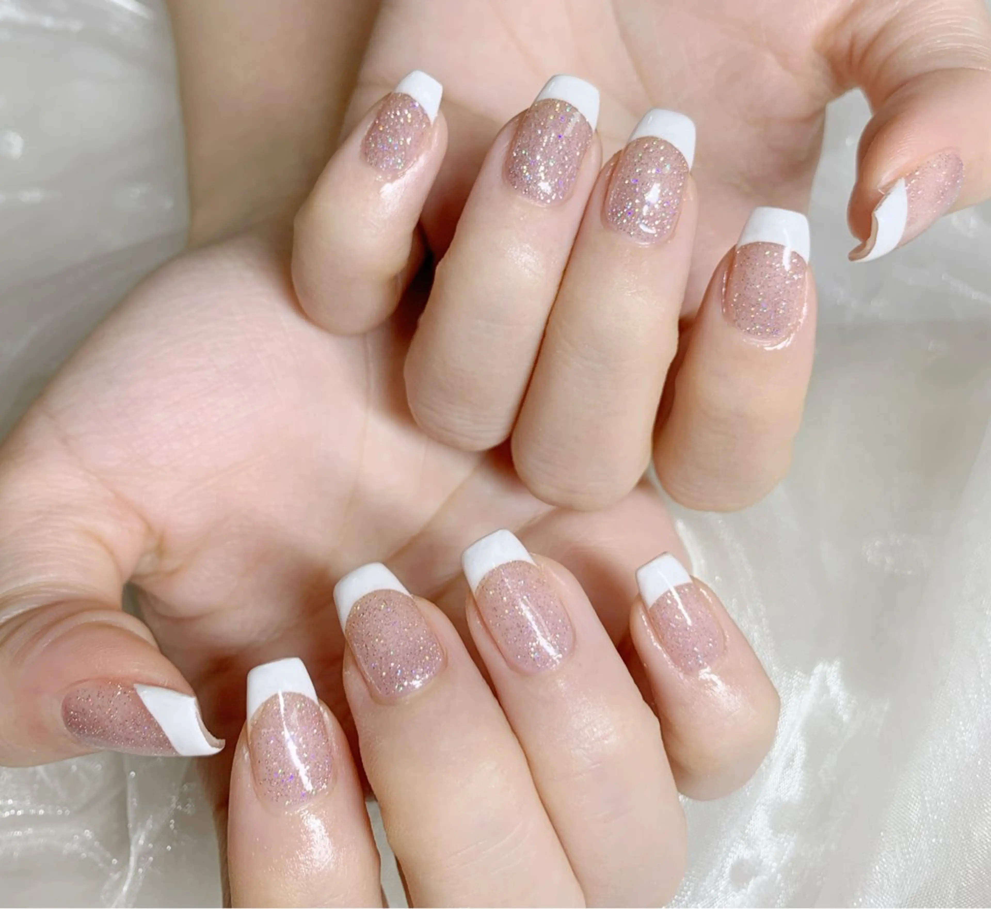 ネイル フラッシュネイル フレンチネイル 春ネイル 夏ネイル ハンドネイル AI NAのネイルデザイン