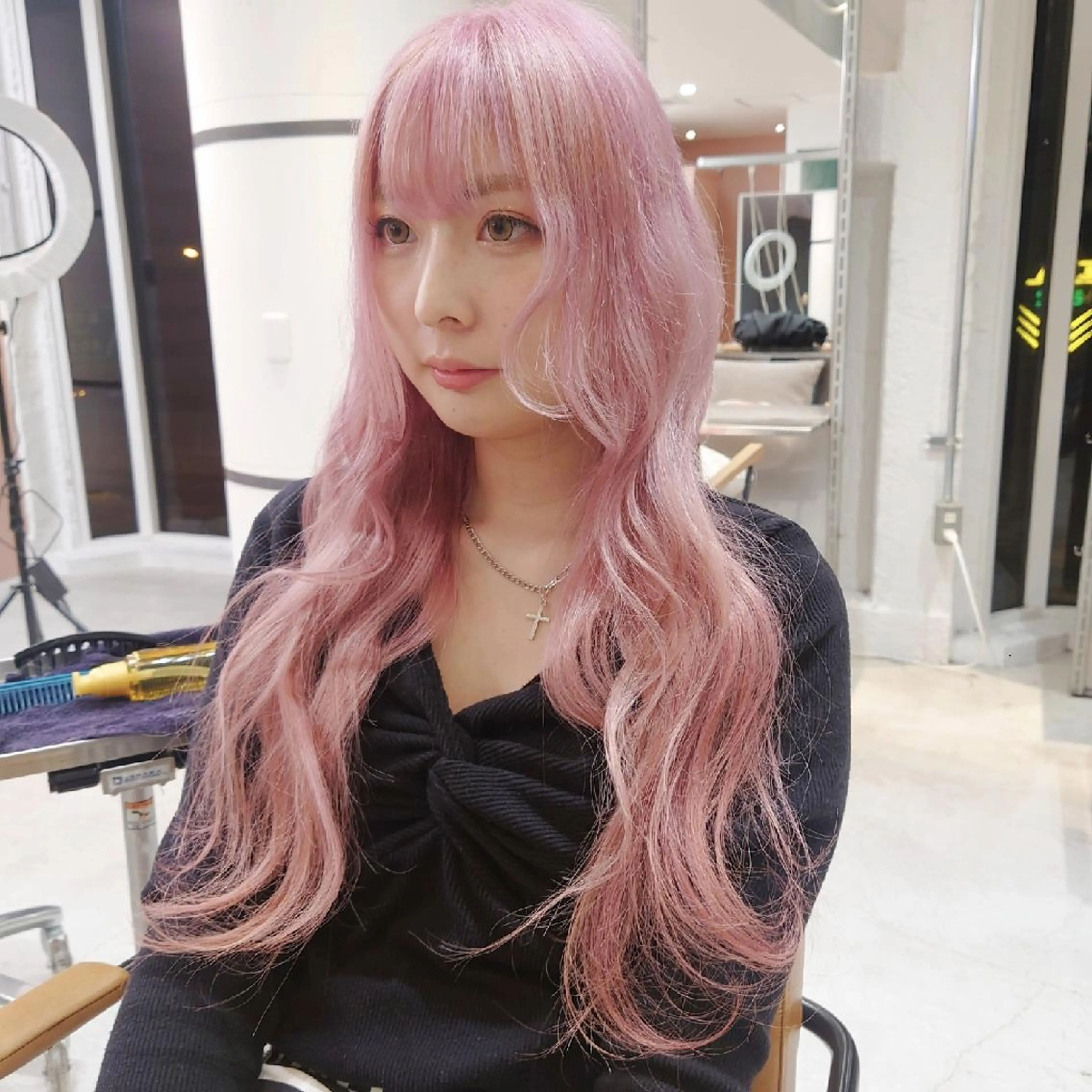 ロング カラー ピンクカラー ホワイトピンク ヘアカラー トリートメント 艶髪✨ブリーチ職人 井手正康のヘアスタイル