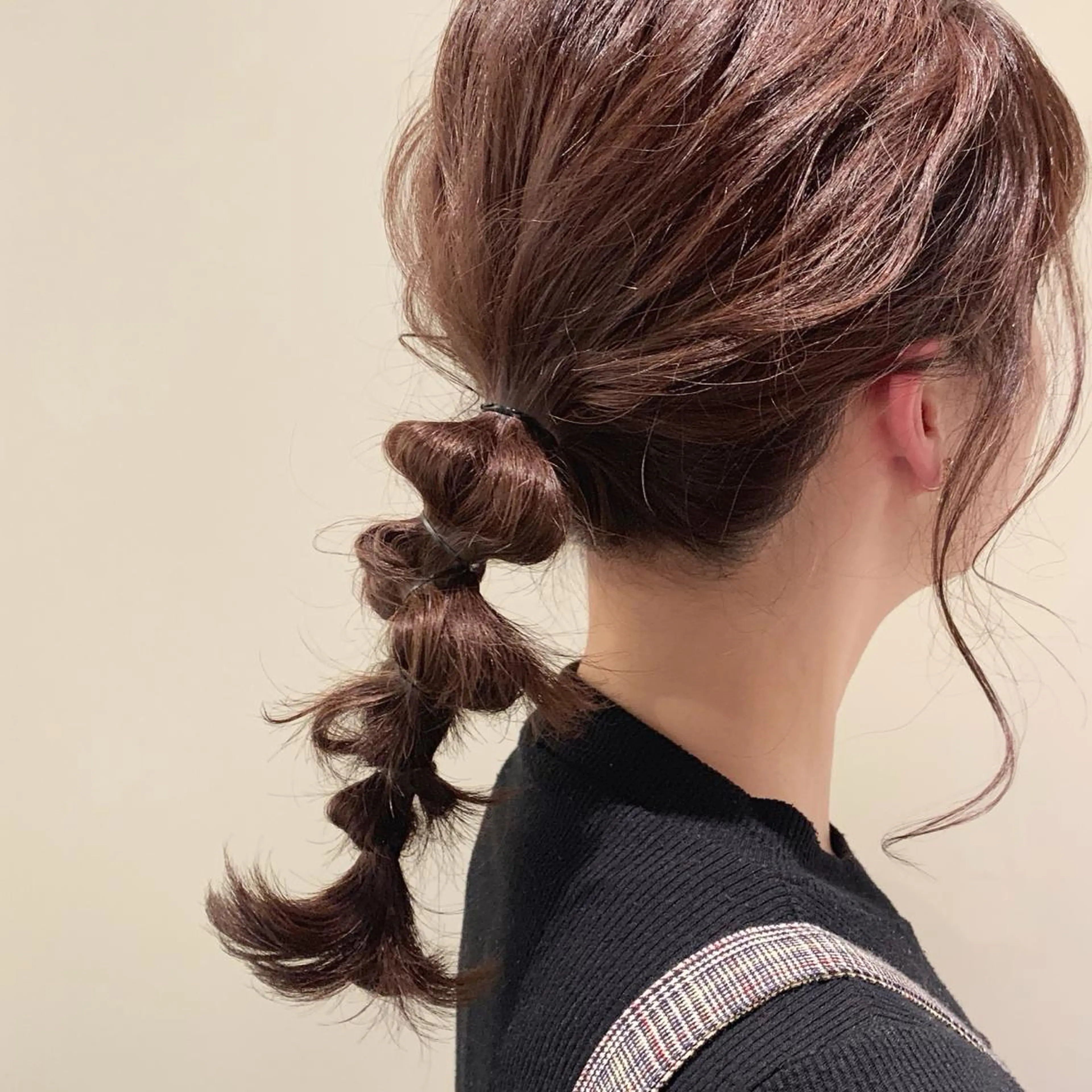 セミロング カラー ヘアアレンジ アッシュ ラベンダーカラー ラベンダーアッシュ 野々村 朋美のヘアスタイル