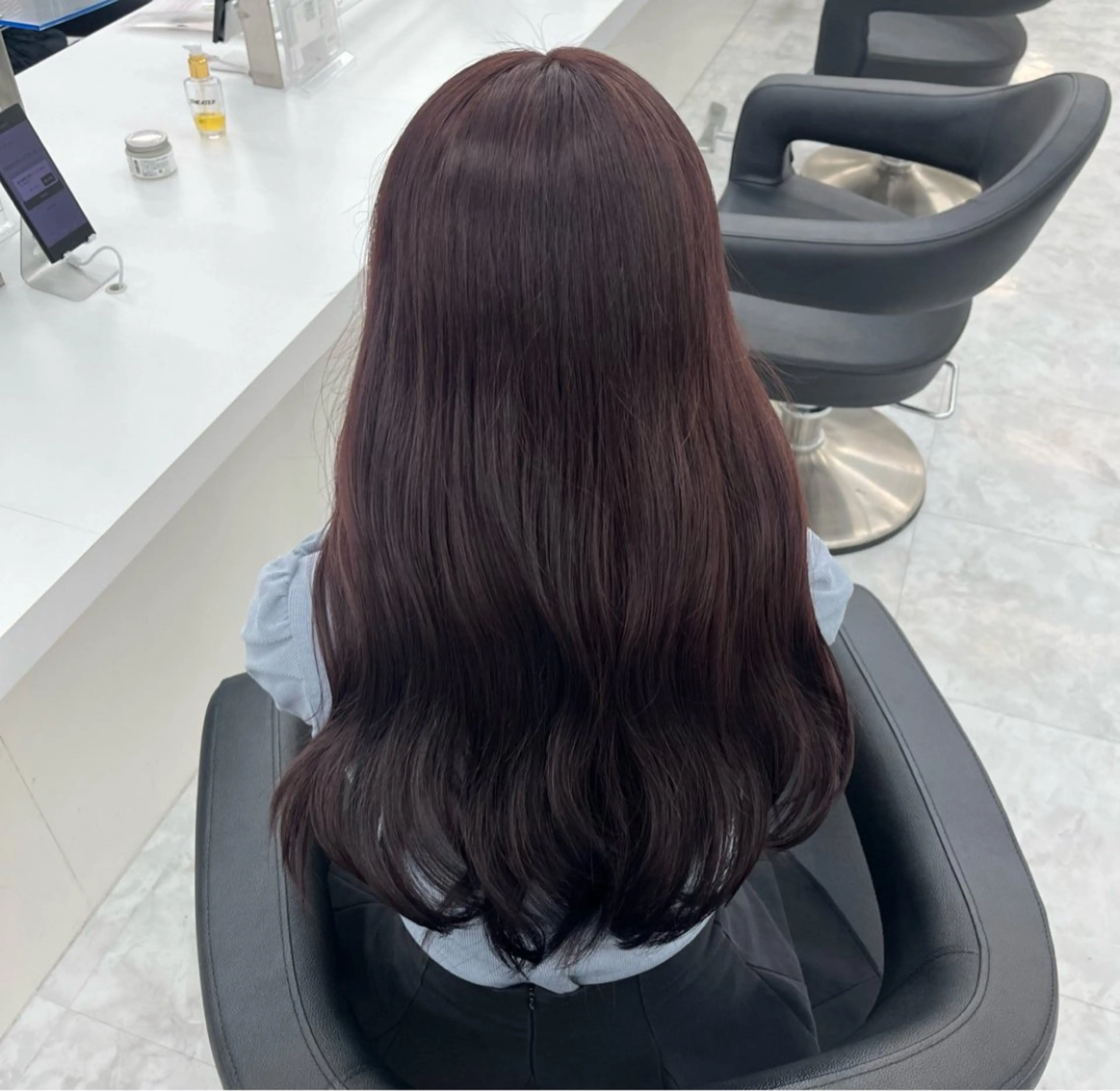 ロング 韓国ヘア/ブリーチ無 しWカラー/オリーブのヘアスタイル