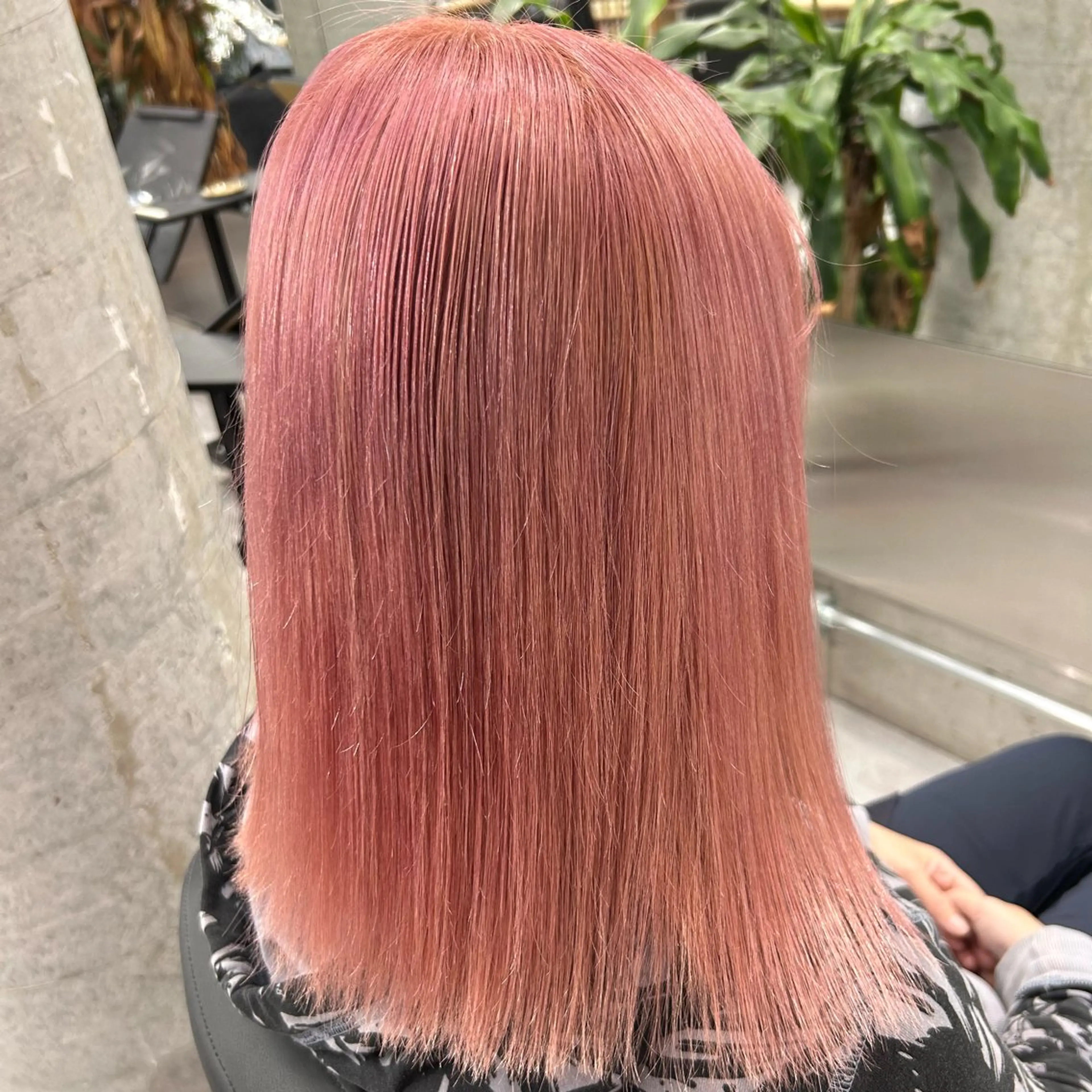 ミディアム ヘアカラー Aoba 🫧艶ハイトーン🫧のヘアスタイル