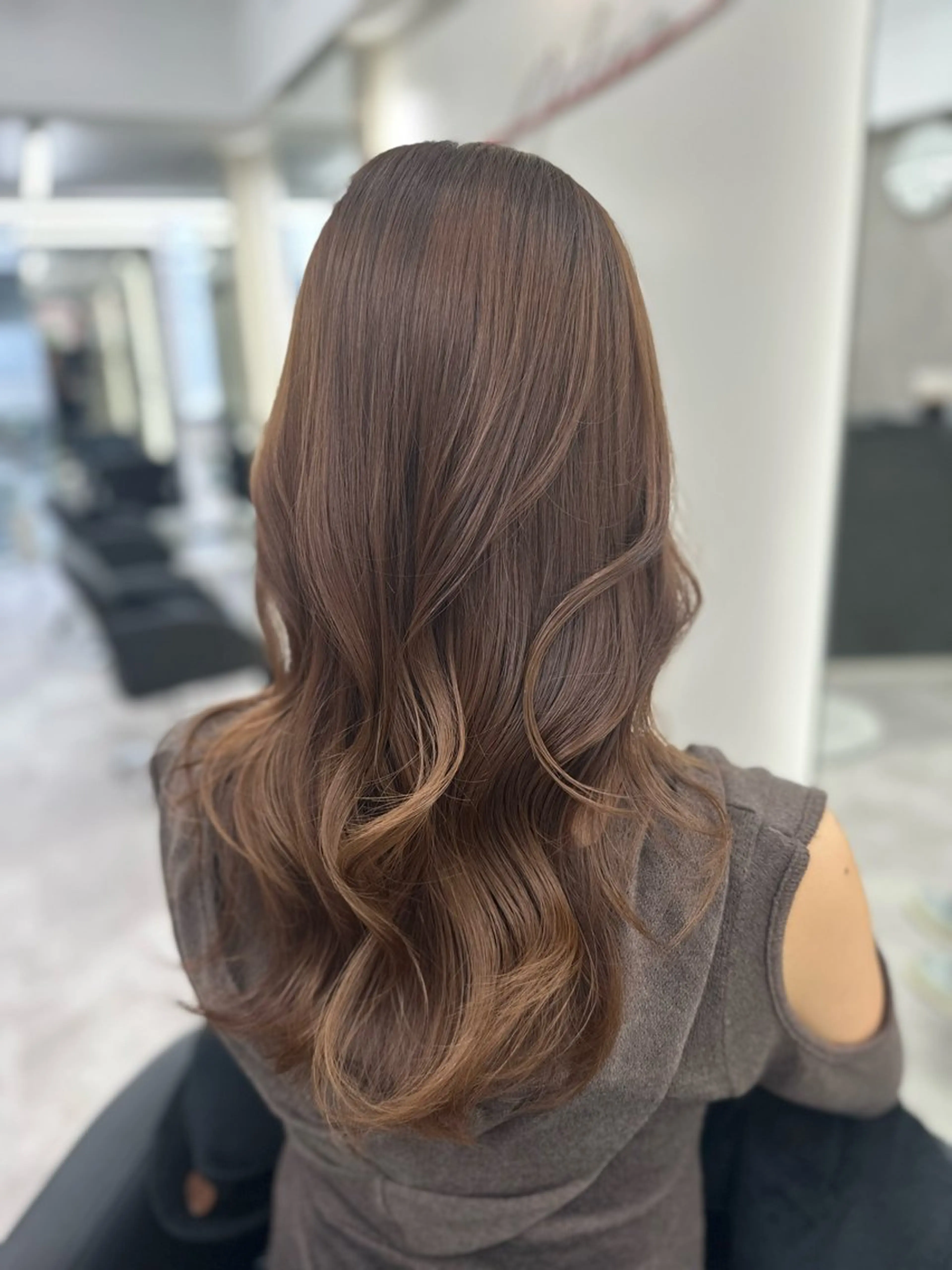 セミロング カラー ブリーチ ダブルカラー ブリーチなしカラー 顔まわりレイヤー 顔周りカット カット ヘアカラー 田之上千尋/透明感 ブリーチなし/韓国風のヘアスタイル