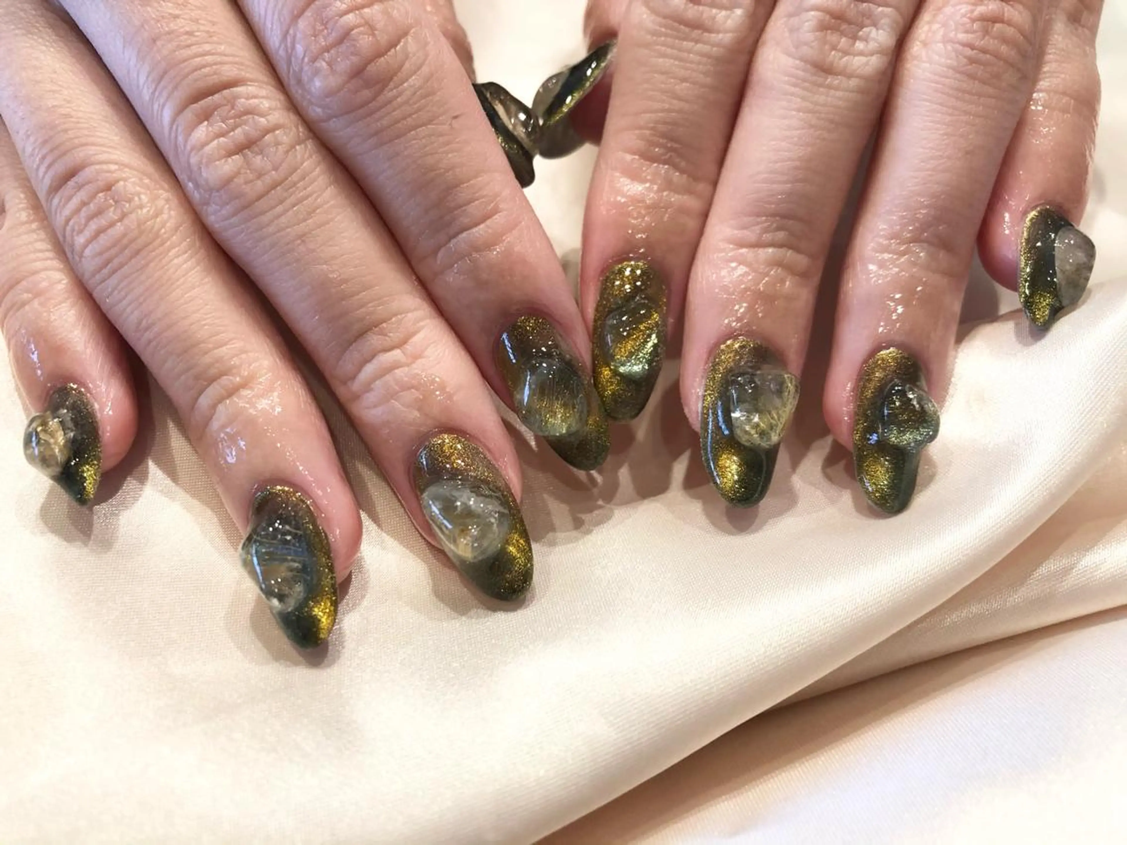 ネイル パラあり！フィルイン 美フォルムのネイルデザイン