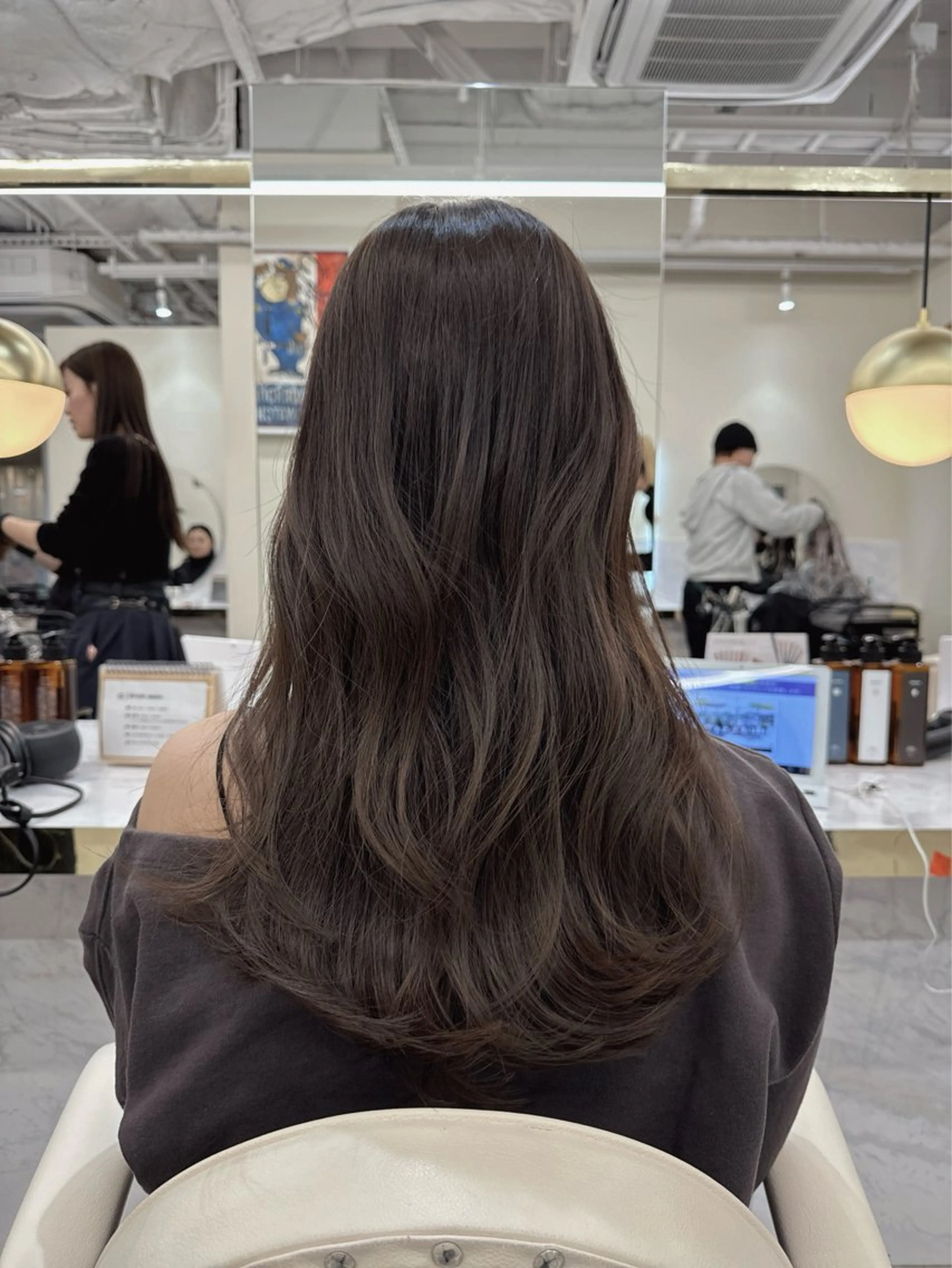 ロング カラー ヘアカラー トリートメント こはな🎀梅田🎀 透明感カラー💖のヘアスタイル