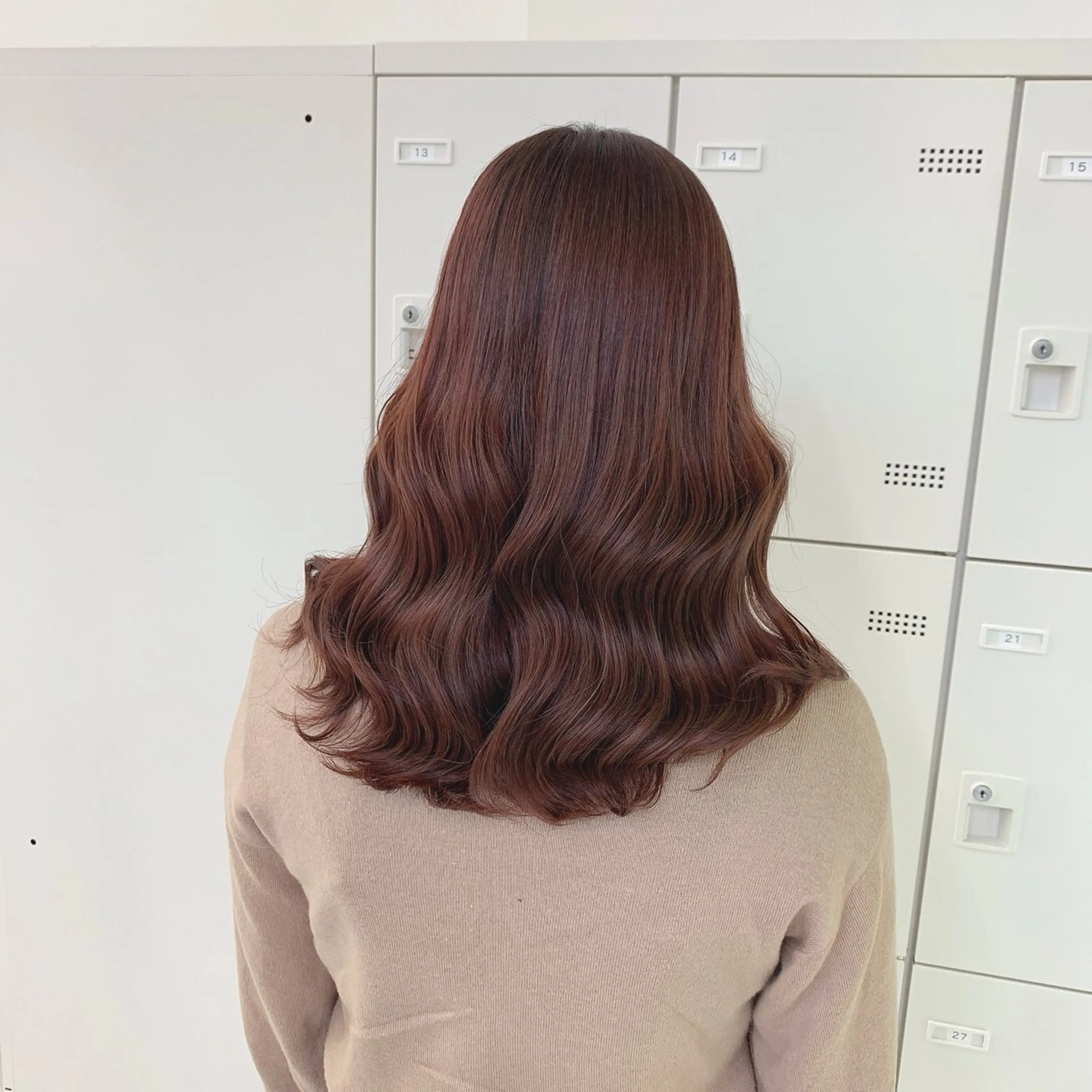 セミロング Wカラー/暖色/べ ージュりく©︎🐝のヘアスタイル