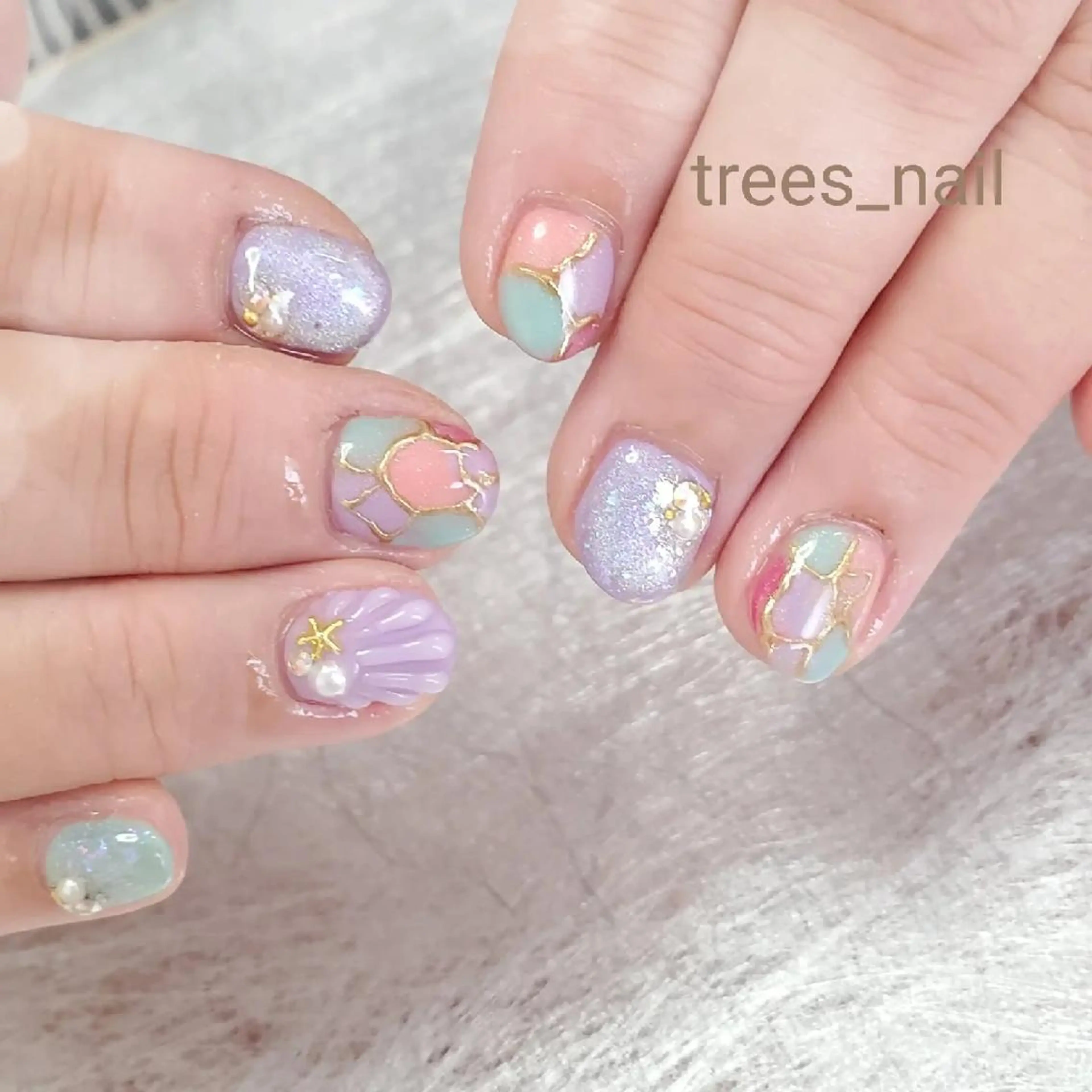 ネイル trees_ nailのネイルデザイン