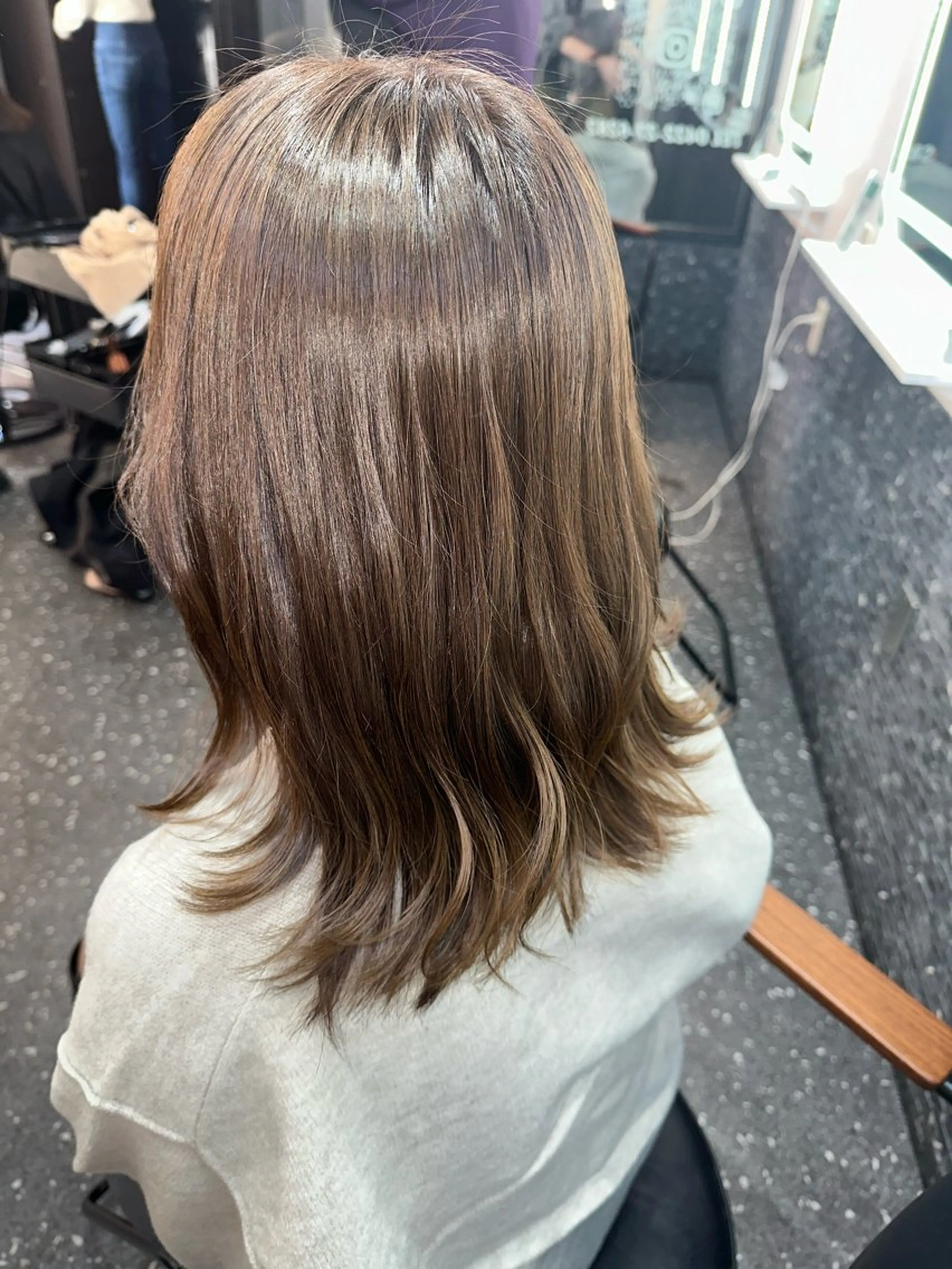 セミロング カラー ヘアカラー トリートメント 髪質改善⭐️縮毛矯正 中野⭐️Rinaのヘアスタイル