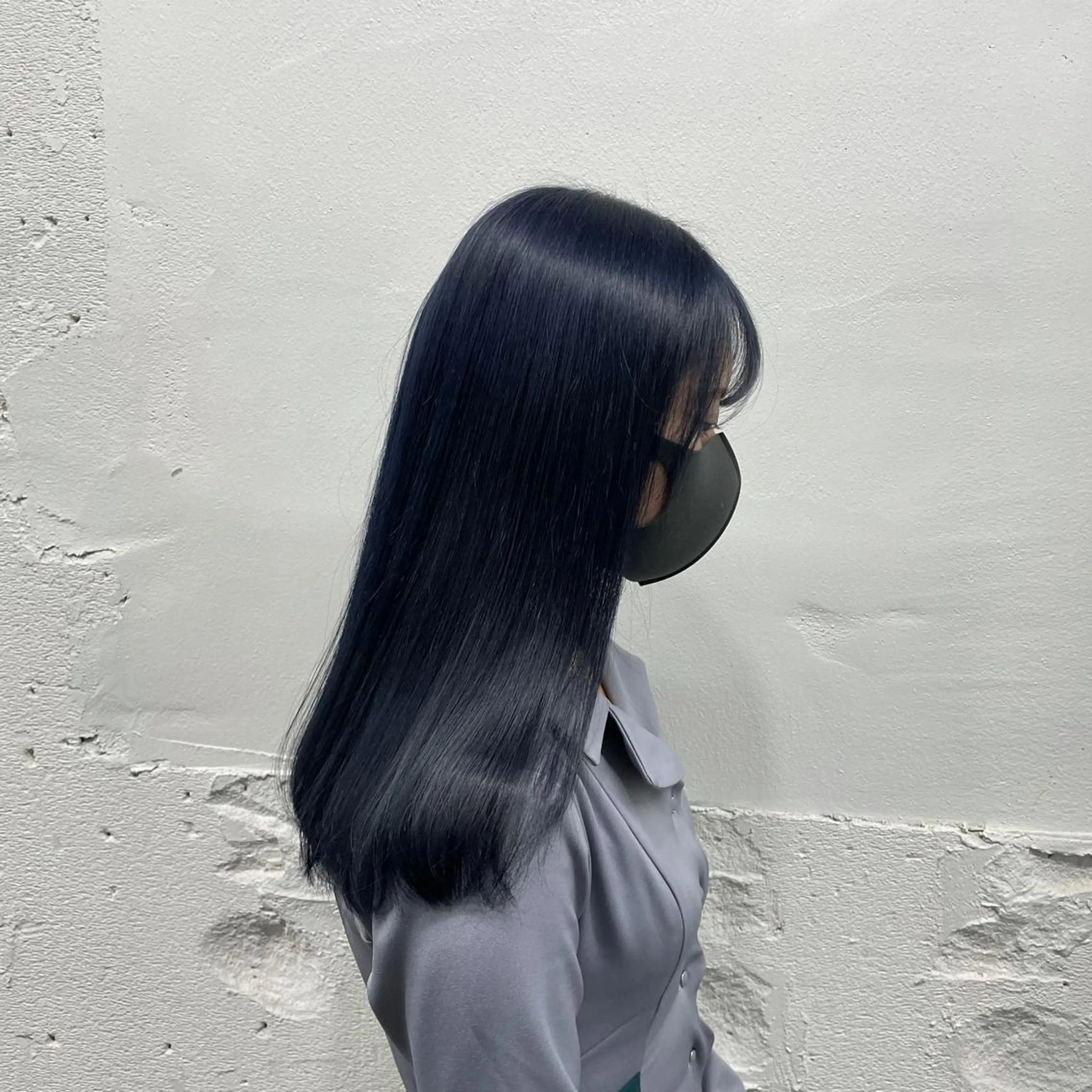 セミロング カラー シールエクステ バレイヤージュ ミストバング ブルーカラー ダブルカラー カット ヘアカラー 🧡艶髪ちゅるん髪 🫧🧡YUKI❄️のヘアスタイル