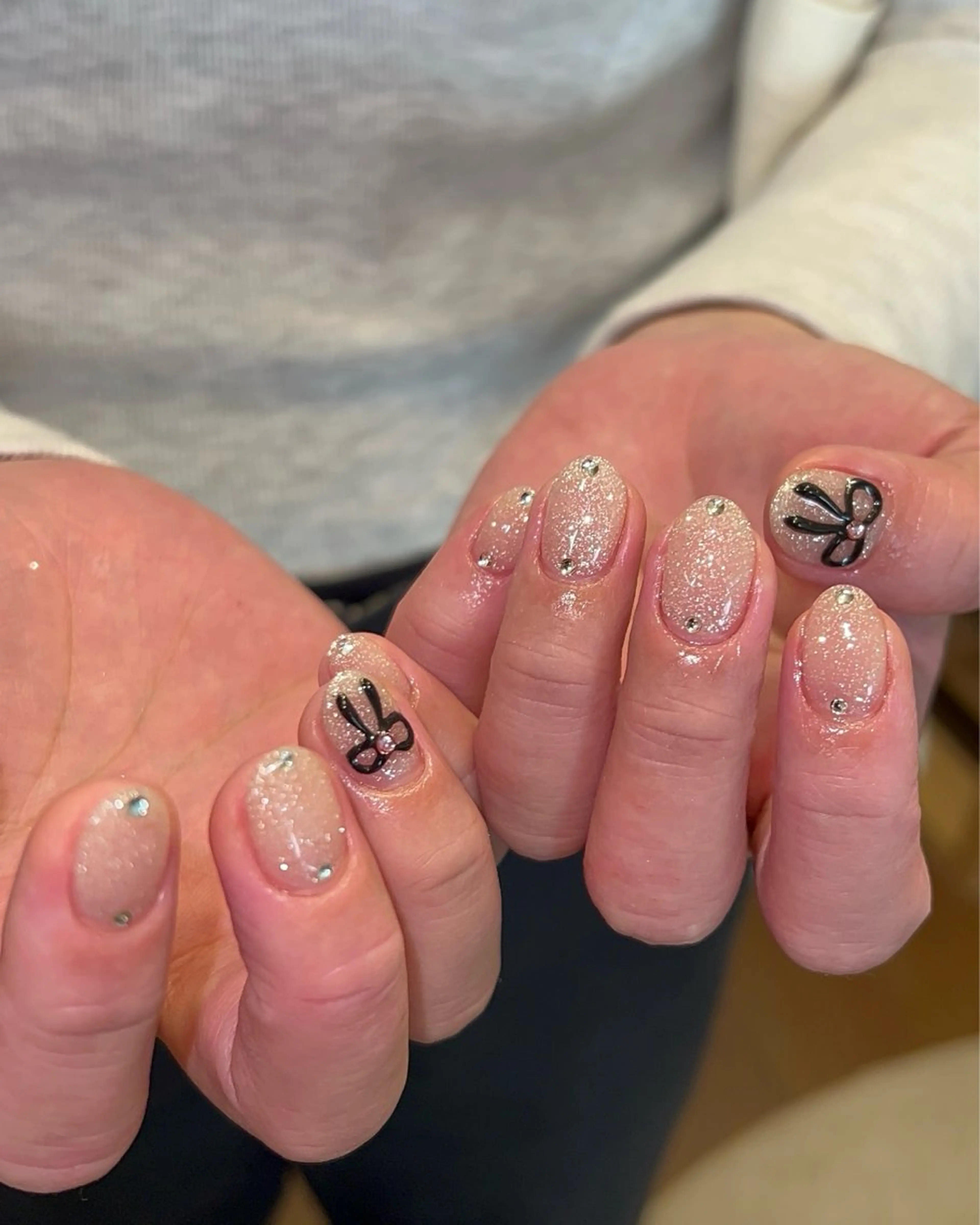 ネイル ハンドネイル フットネイル ハンドケア Nes.Nail所属・Miyagi Asamiのネイルデザイン