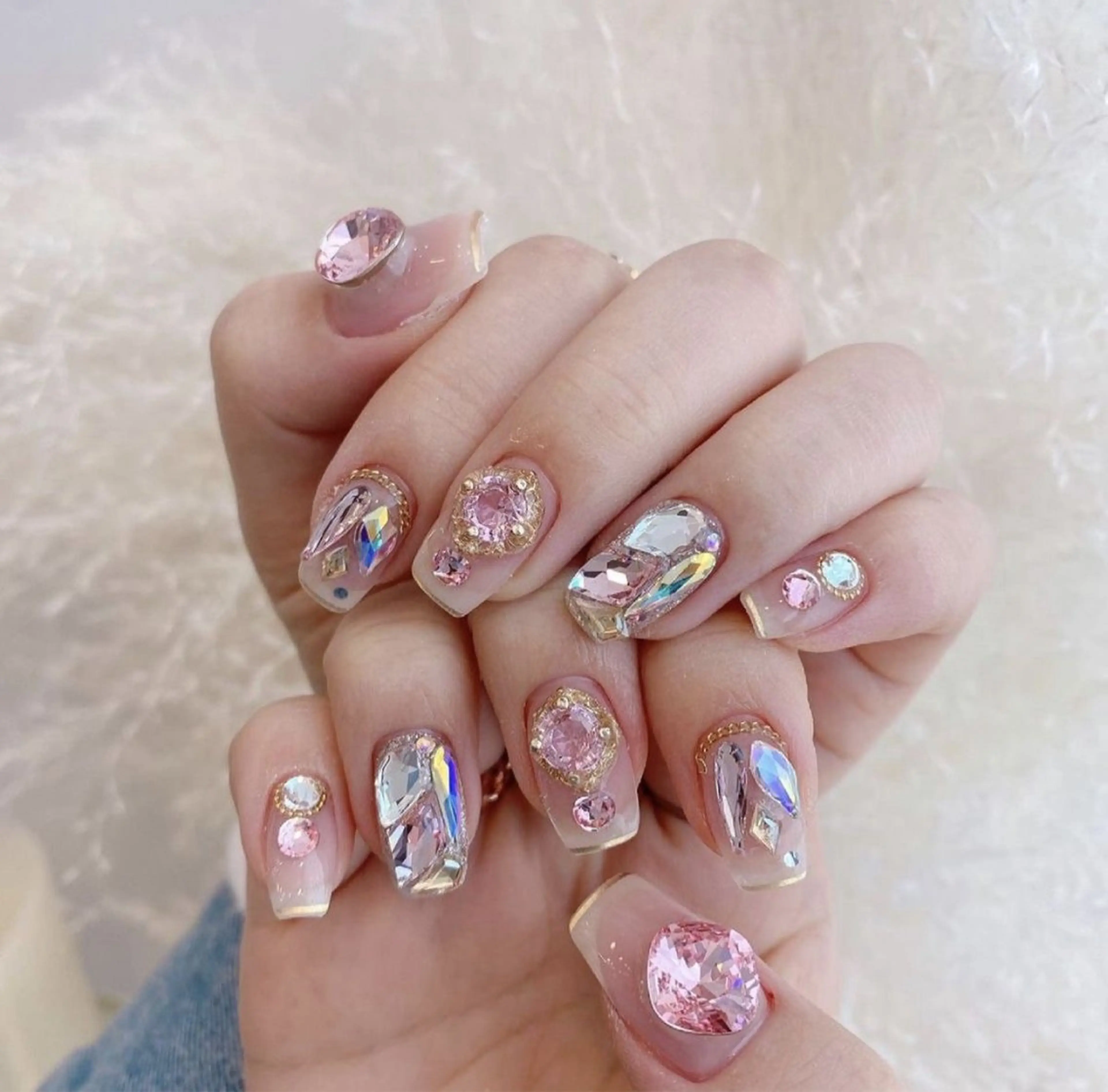 ミディアム T&D NailSalonのネイルデザイン