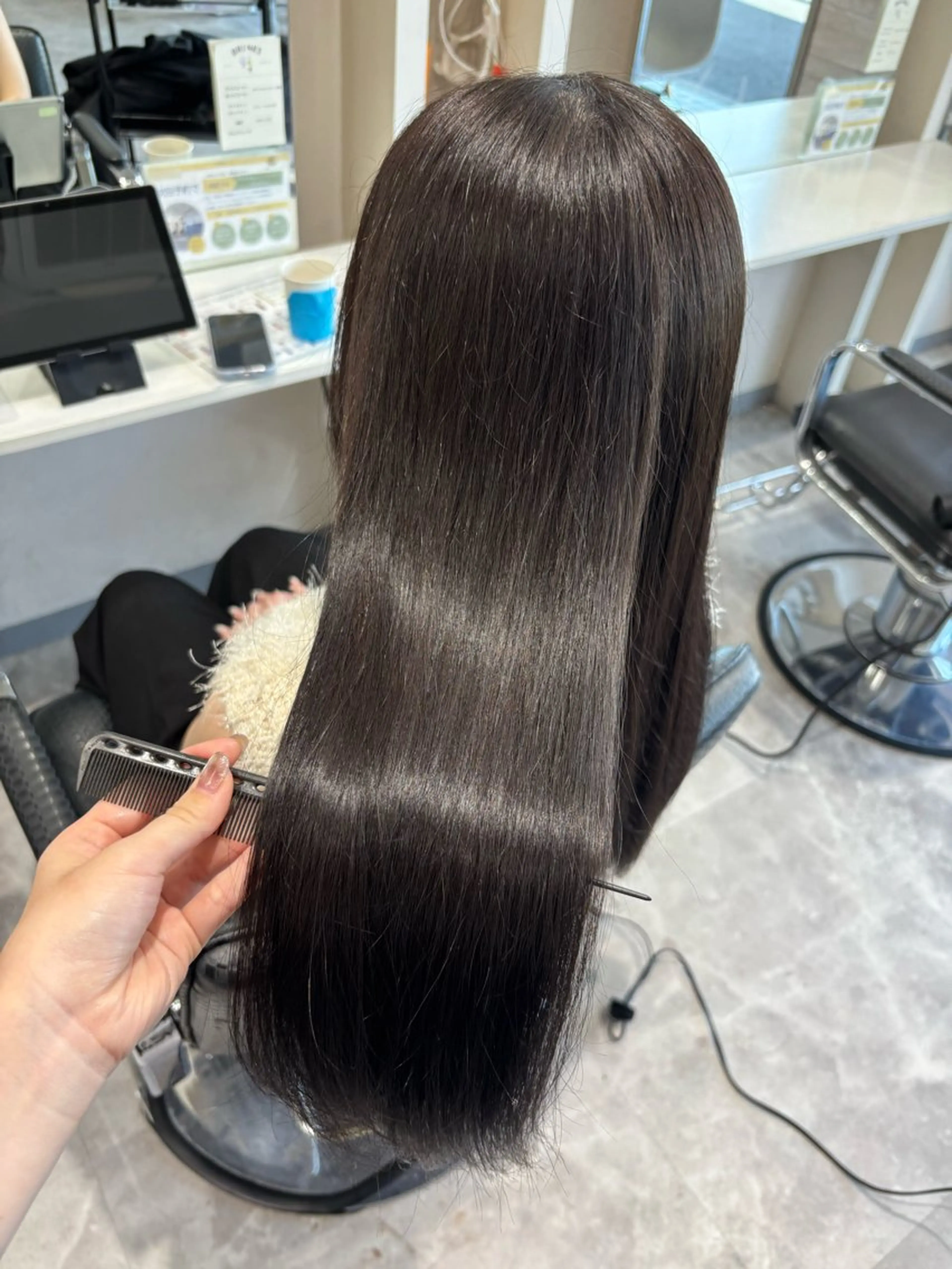 ロング カラー グレージュ オリーブグレージュ オリーブグレー mm‪ ♡ yukaのヘアスタイル