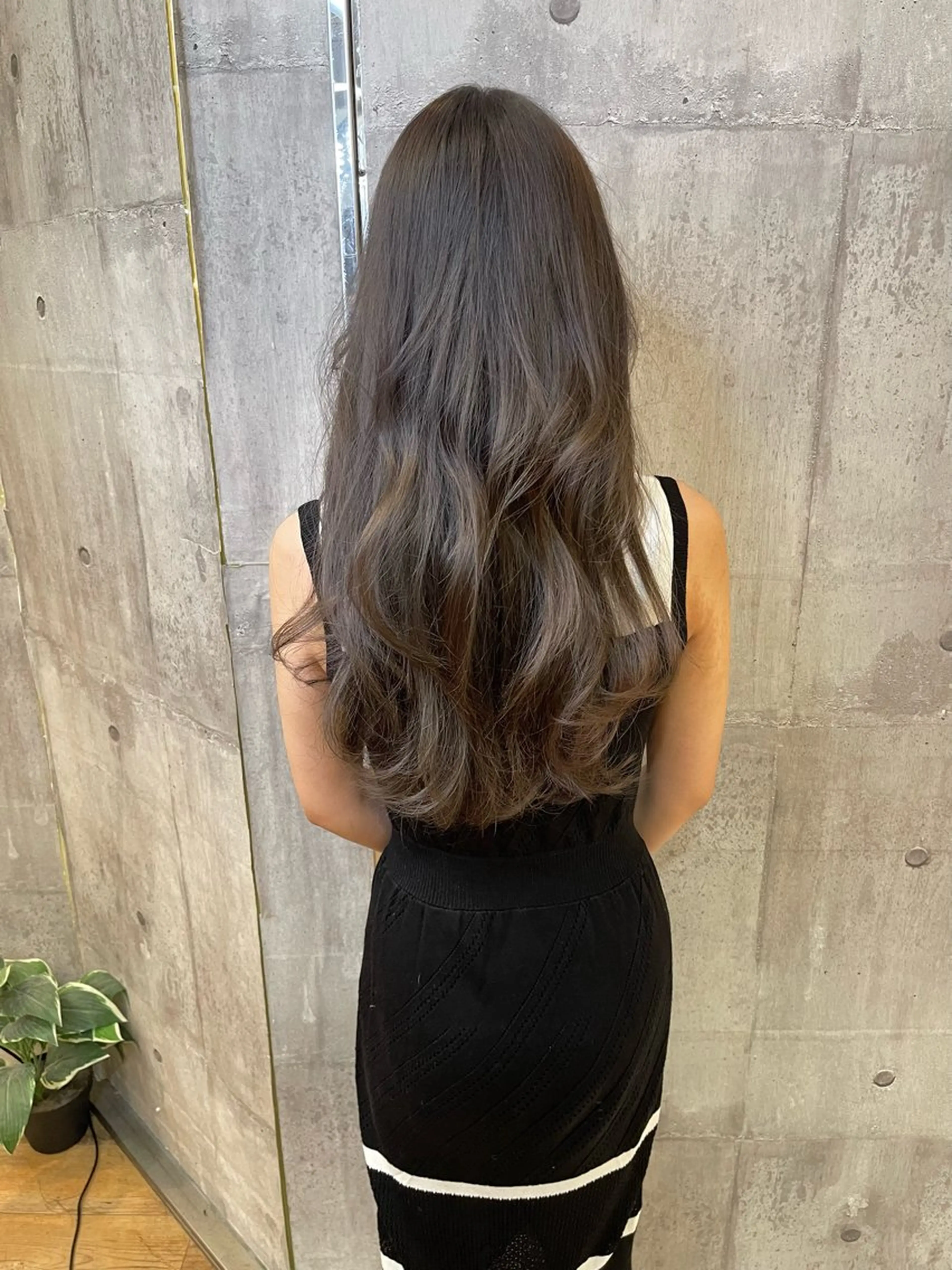 ロング カラー カット ヘアカラー トリートメント 田室 和幸のヘアスタイル