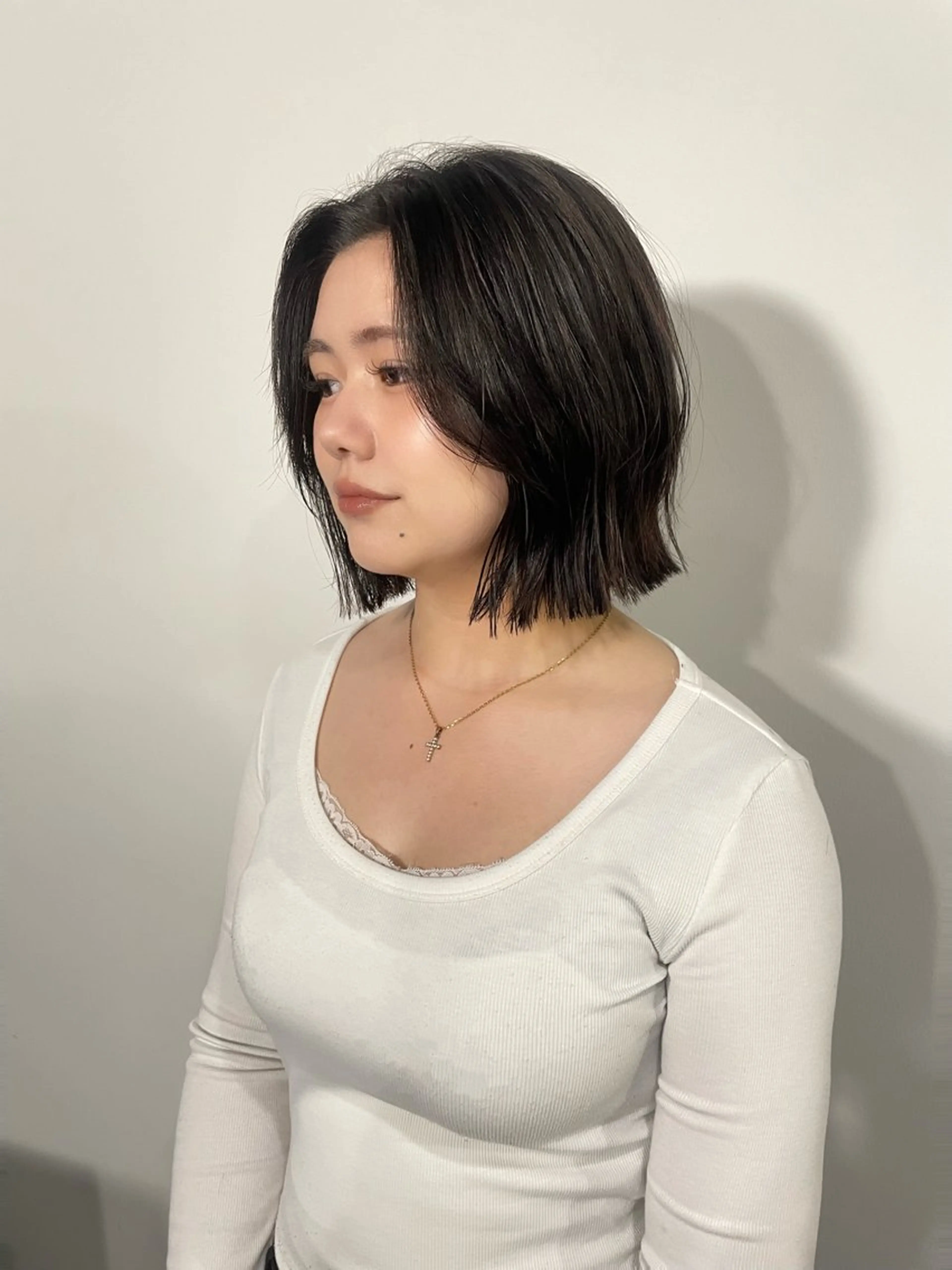 ショート カラー 透明感カラー ヘアカラー カットモデル/ ハイトーン/ゆうあのヘアスタイル