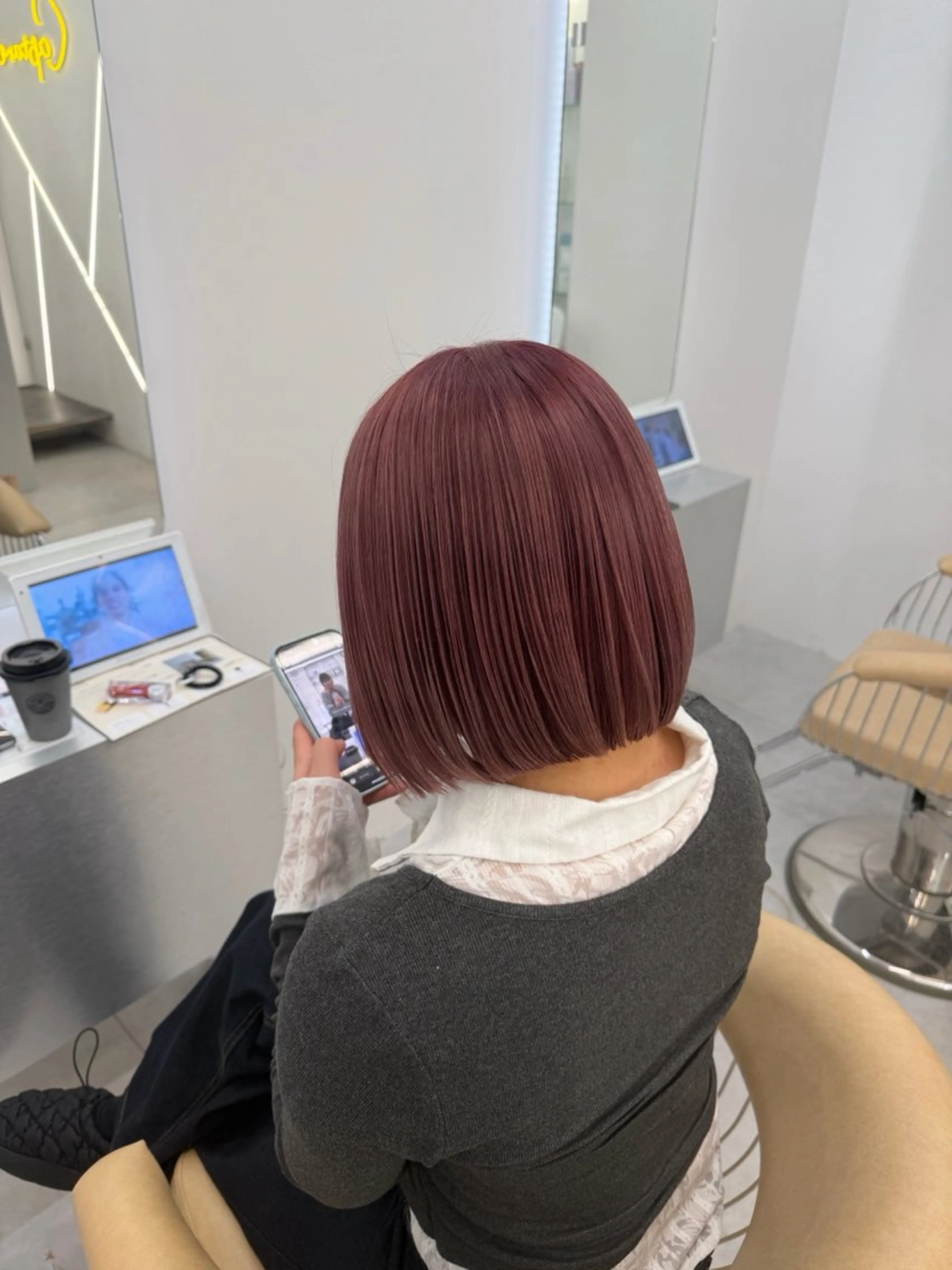 ミディアム カラー ヘアカラー ⟡.·🖤TheC HIYORI🖤⟡.のヘアスタイル